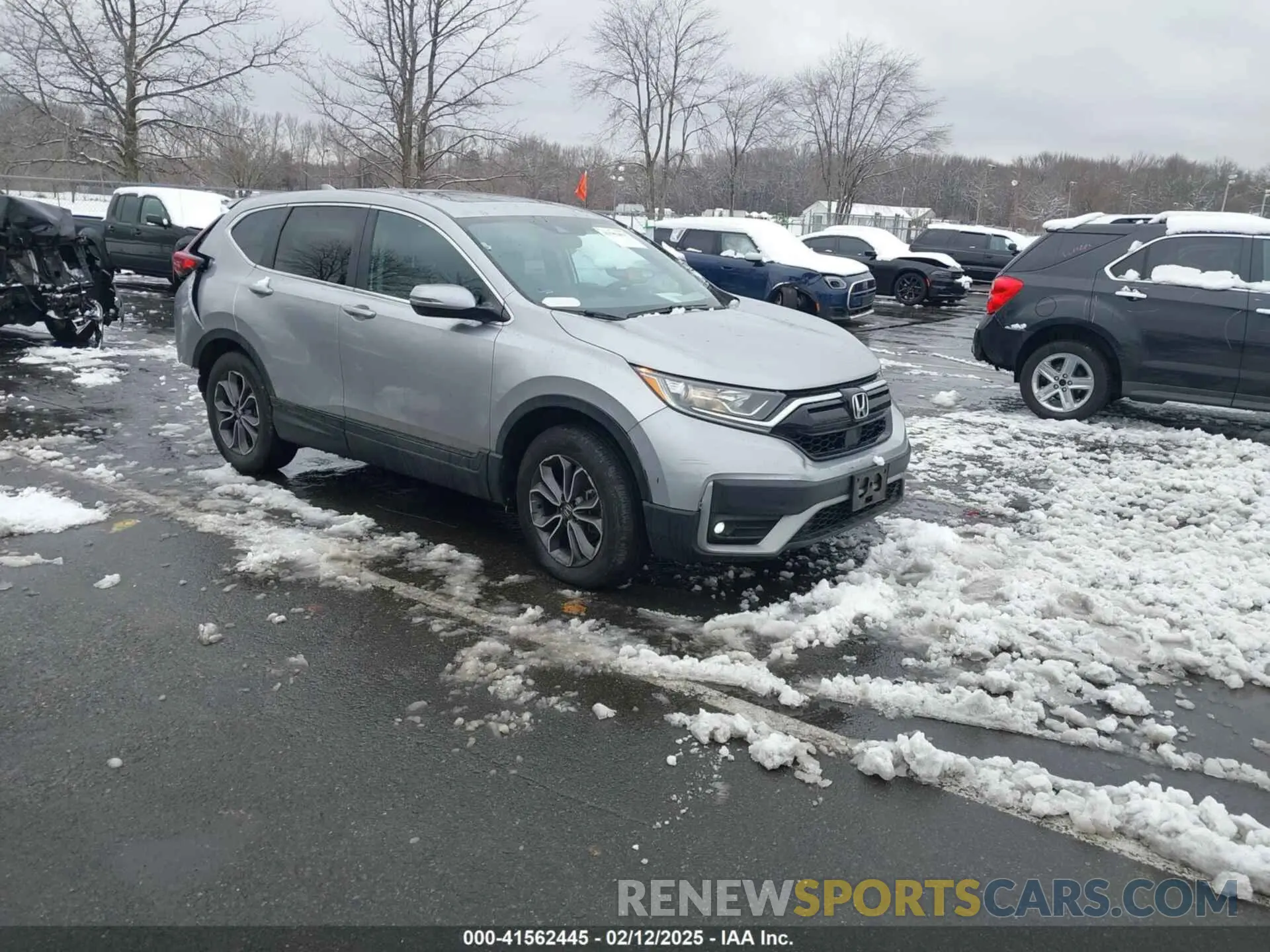 1 Photograph of a damaged car 2HKRW2H57LH696512 HONDA CR-V 2020