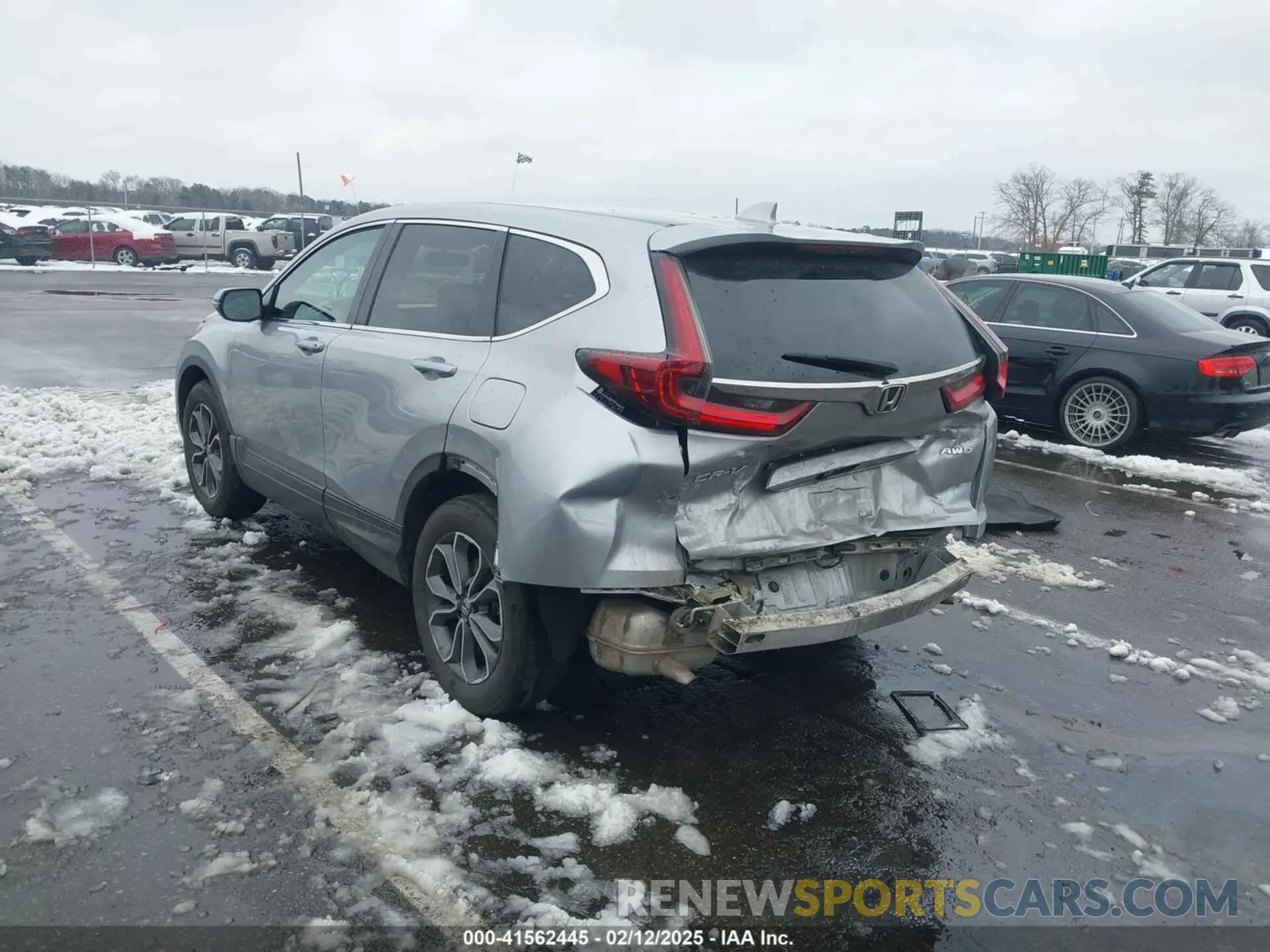 6 Photograph of a damaged car 2HKRW2H57LH696512 HONDA CR-V 2020