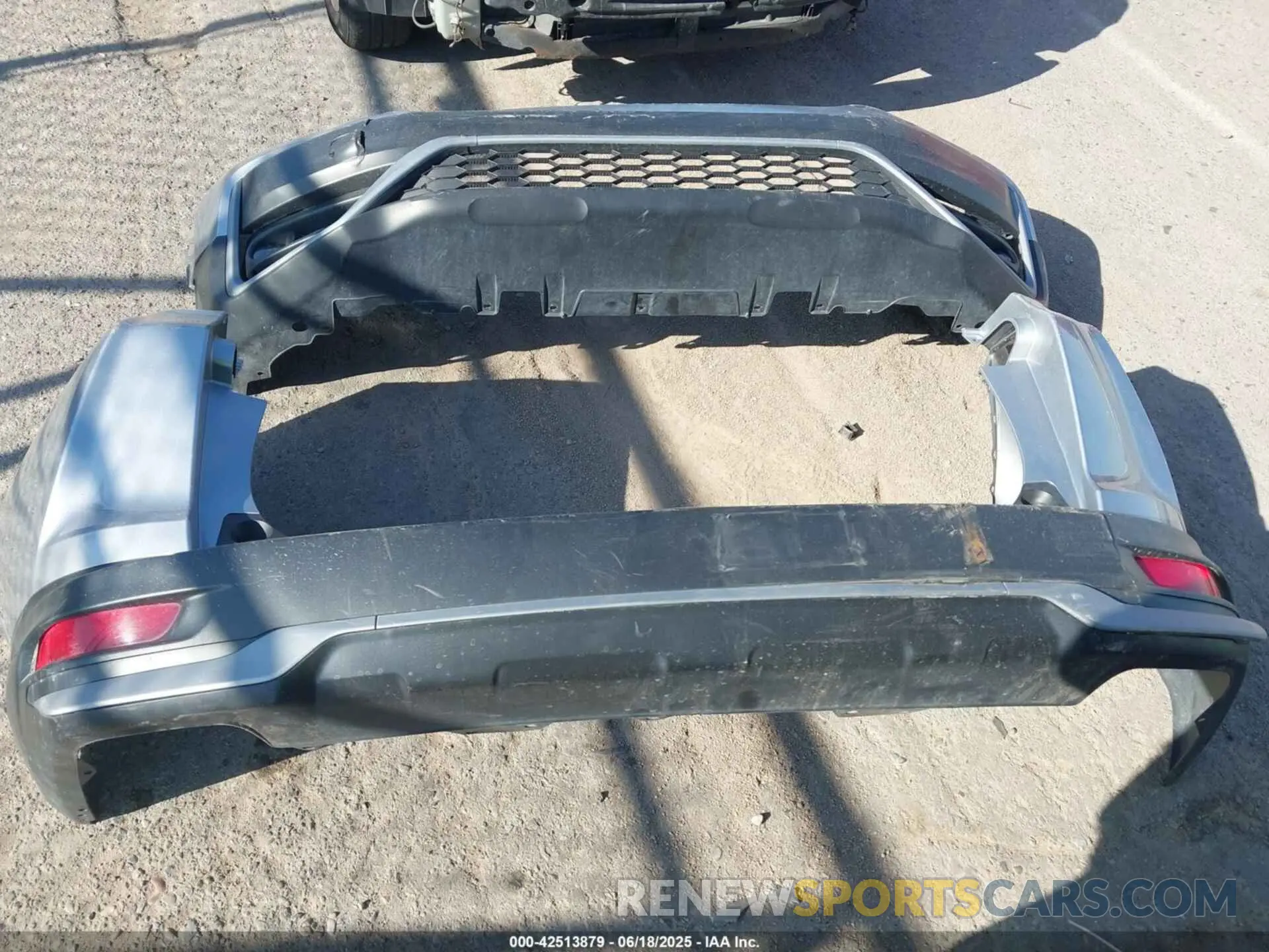 12 Photograph of a damaged car 2HKRW2H58LH664944 HONDA CR-V 2020