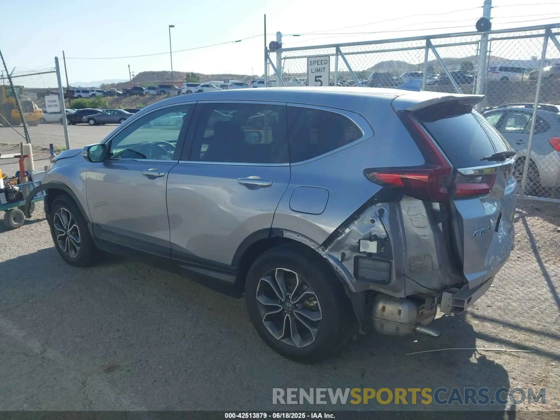 15 Photograph of a damaged car 2HKRW2H58LH664944 HONDA CR-V 2020
