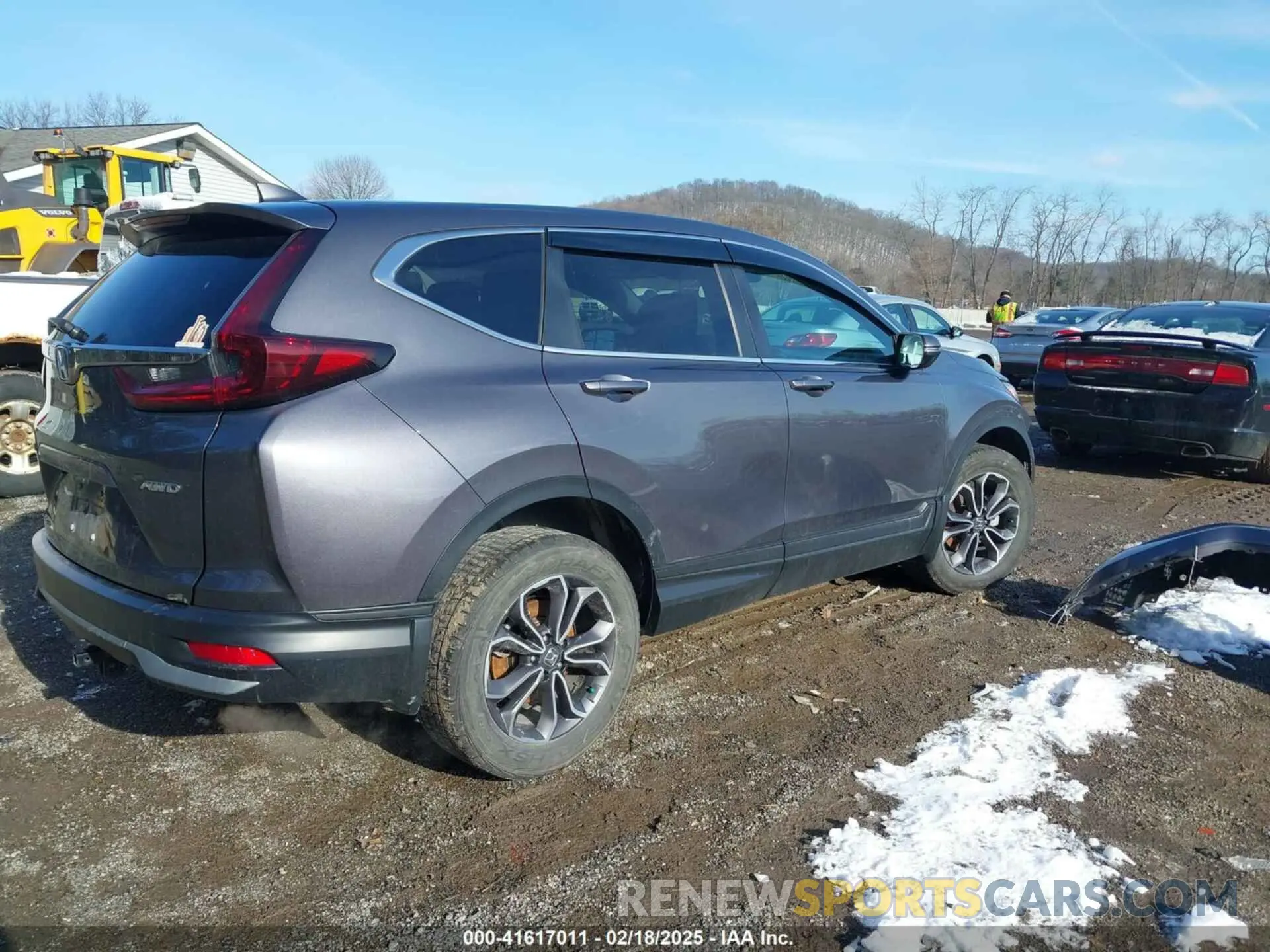 4 Photograph of a damaged car 2HKRW2H59LH606857 HONDA CR-V 2020
