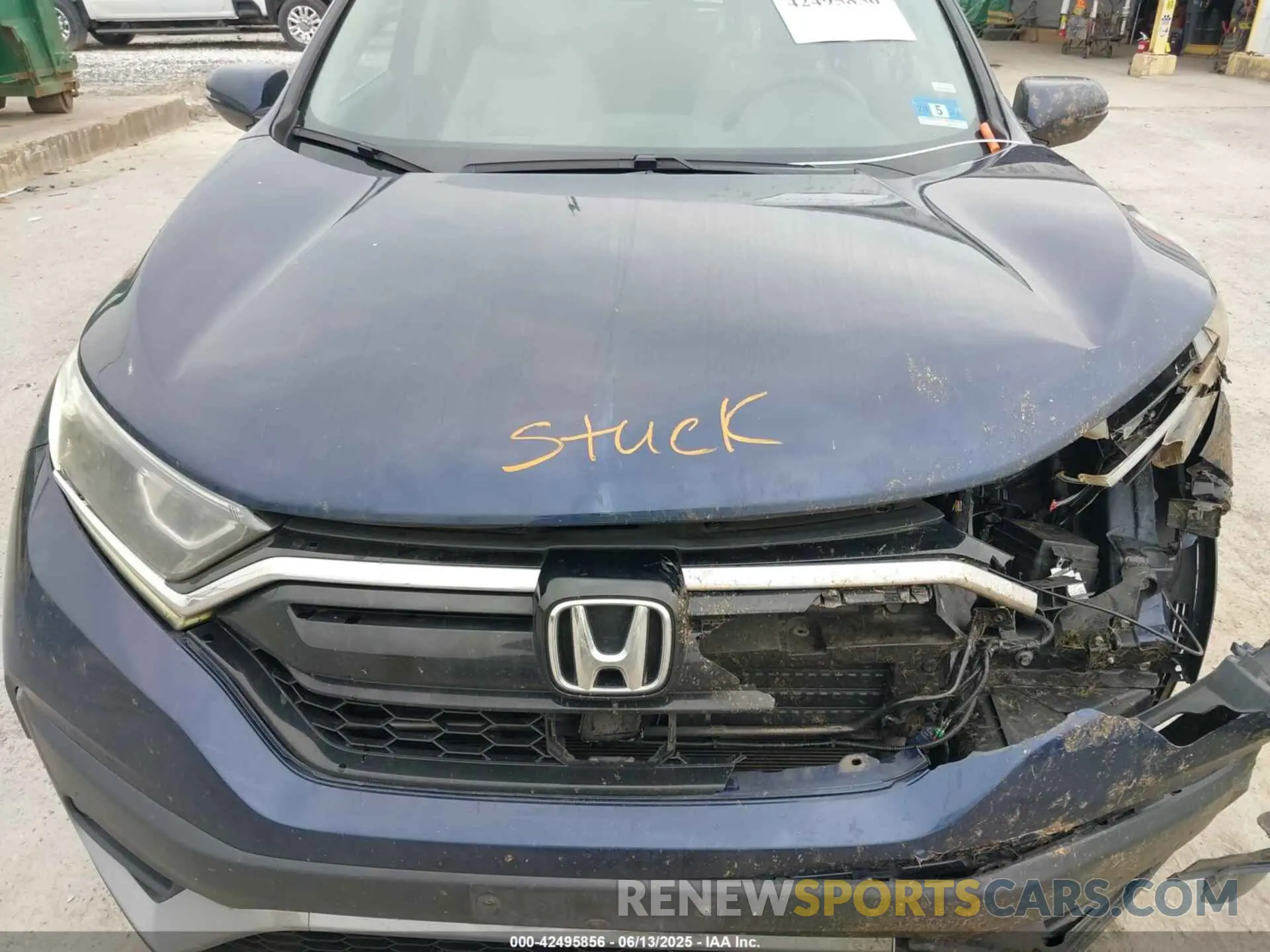 10 Photograph of a damaged car 2HKRW2H59LH614103 HONDA CR-V 2020