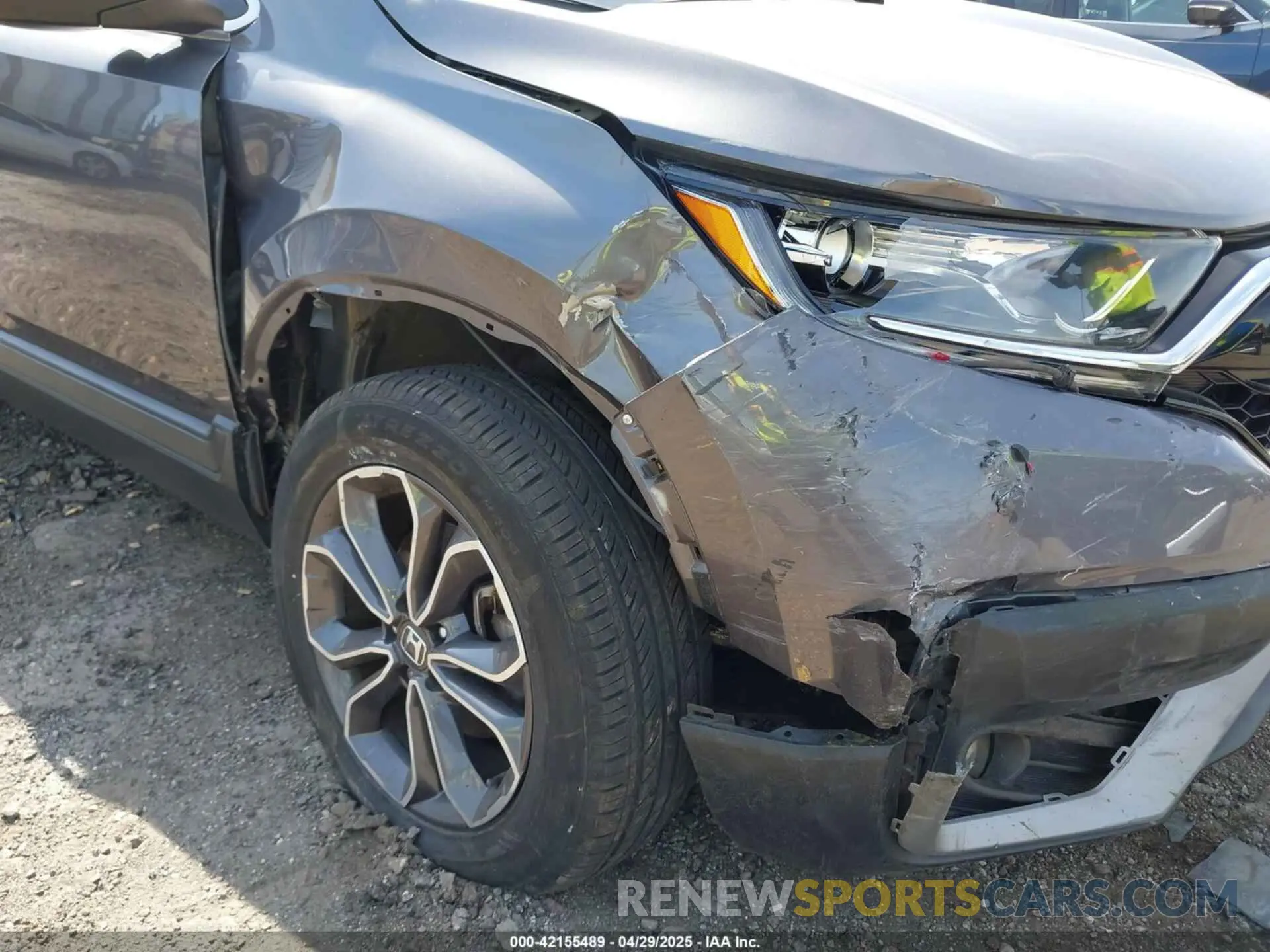 6 Photograph of a damaged car 2HKRW2H59LH668503 HONDA CR-V 2020
