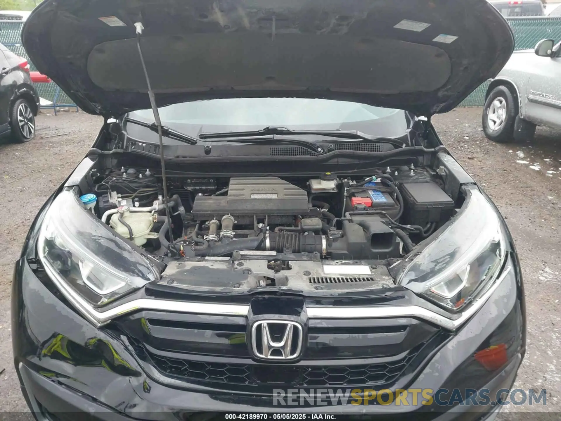 10 Photograph of a damaged car 2HKRW2H5XLH641486 HONDA CR-V 2020