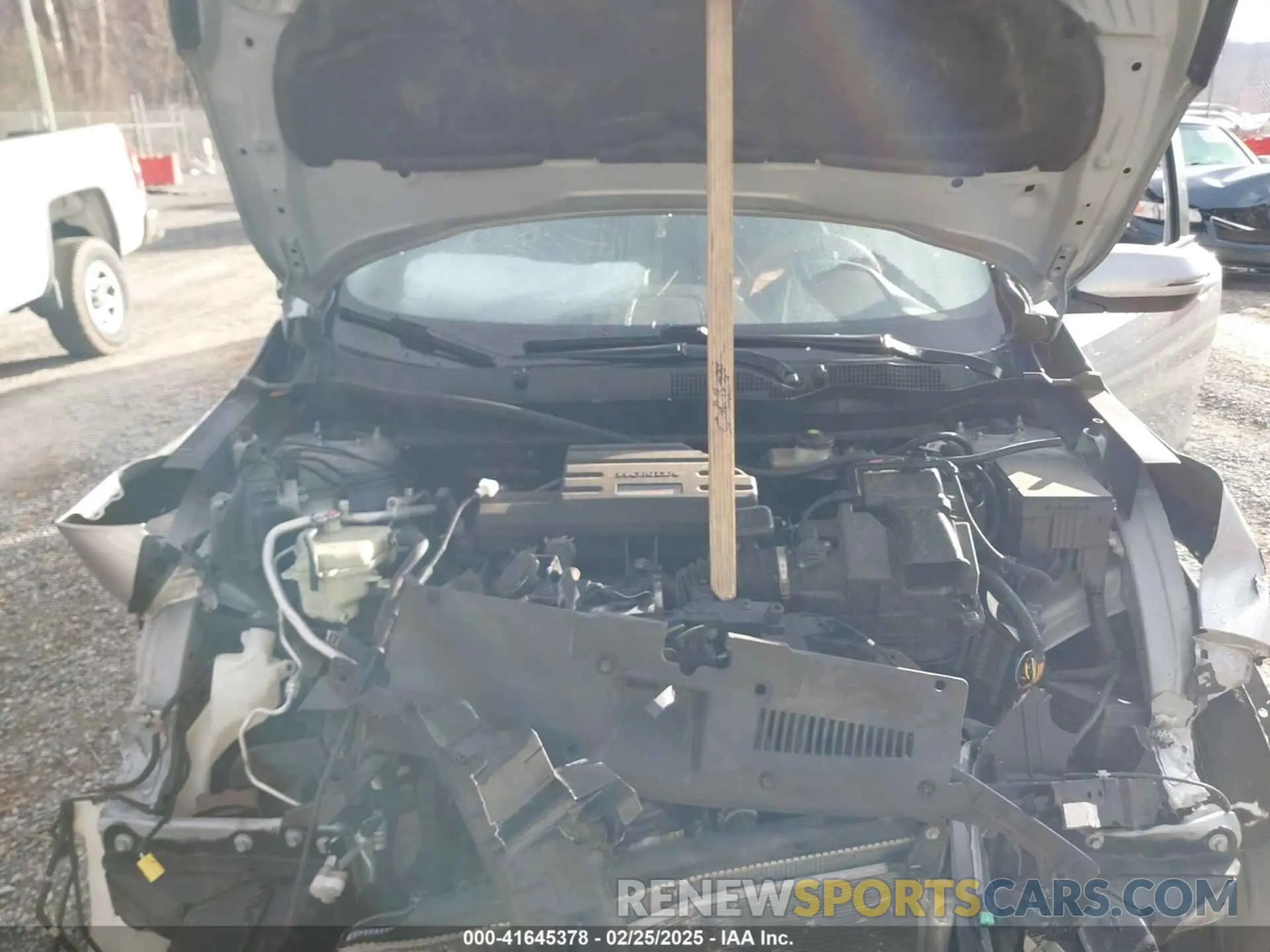 10 Photograph of a damaged car 2HKRW2H82LH600845 HONDA CR-V 2020