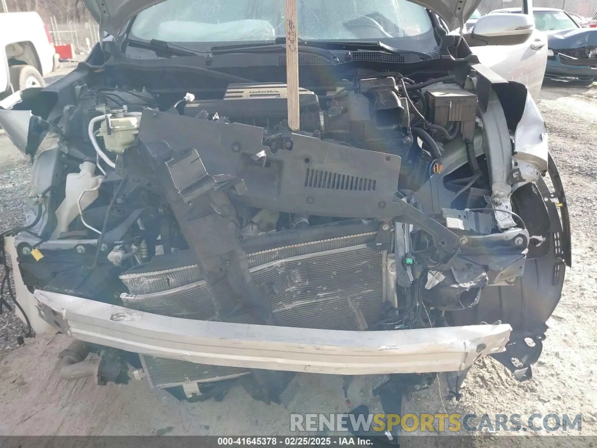 6 Photograph of a damaged car 2HKRW2H82LH600845 HONDA CR-V 2020