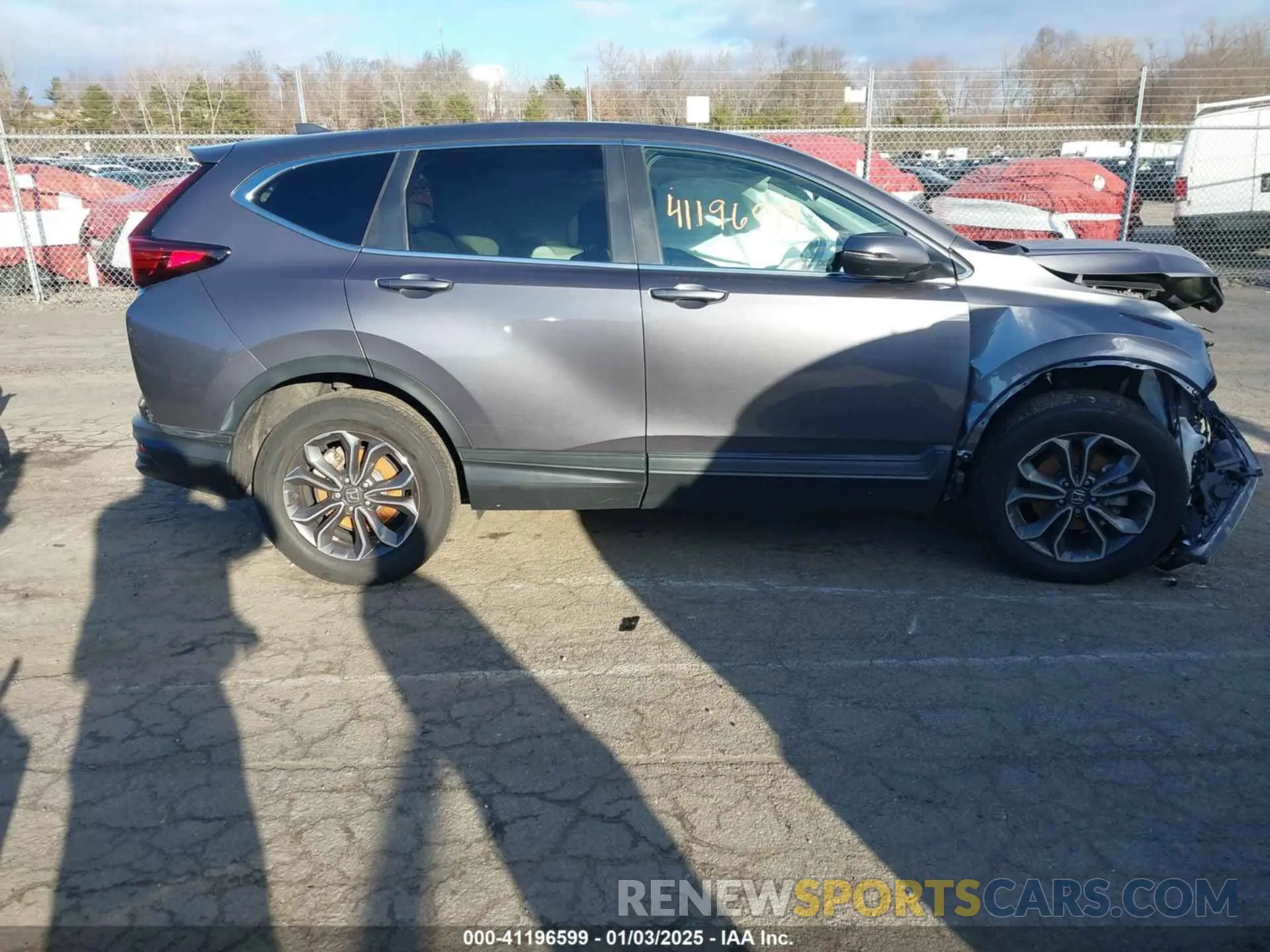 14 Photograph of a damaged car 2HKRW2H83LH657555 HONDA CR-V 2020