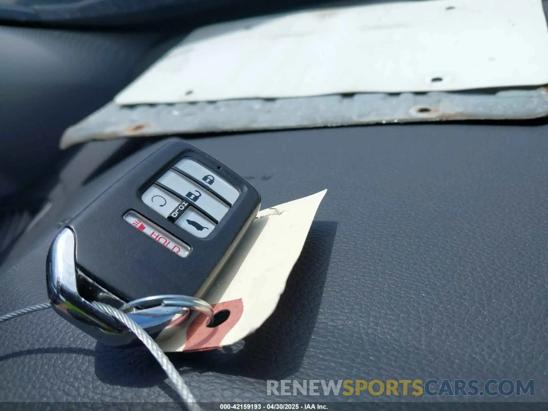 11 Photograph of a damaged car 2HKRW2H85LH661459 HONDA CR-V 2020