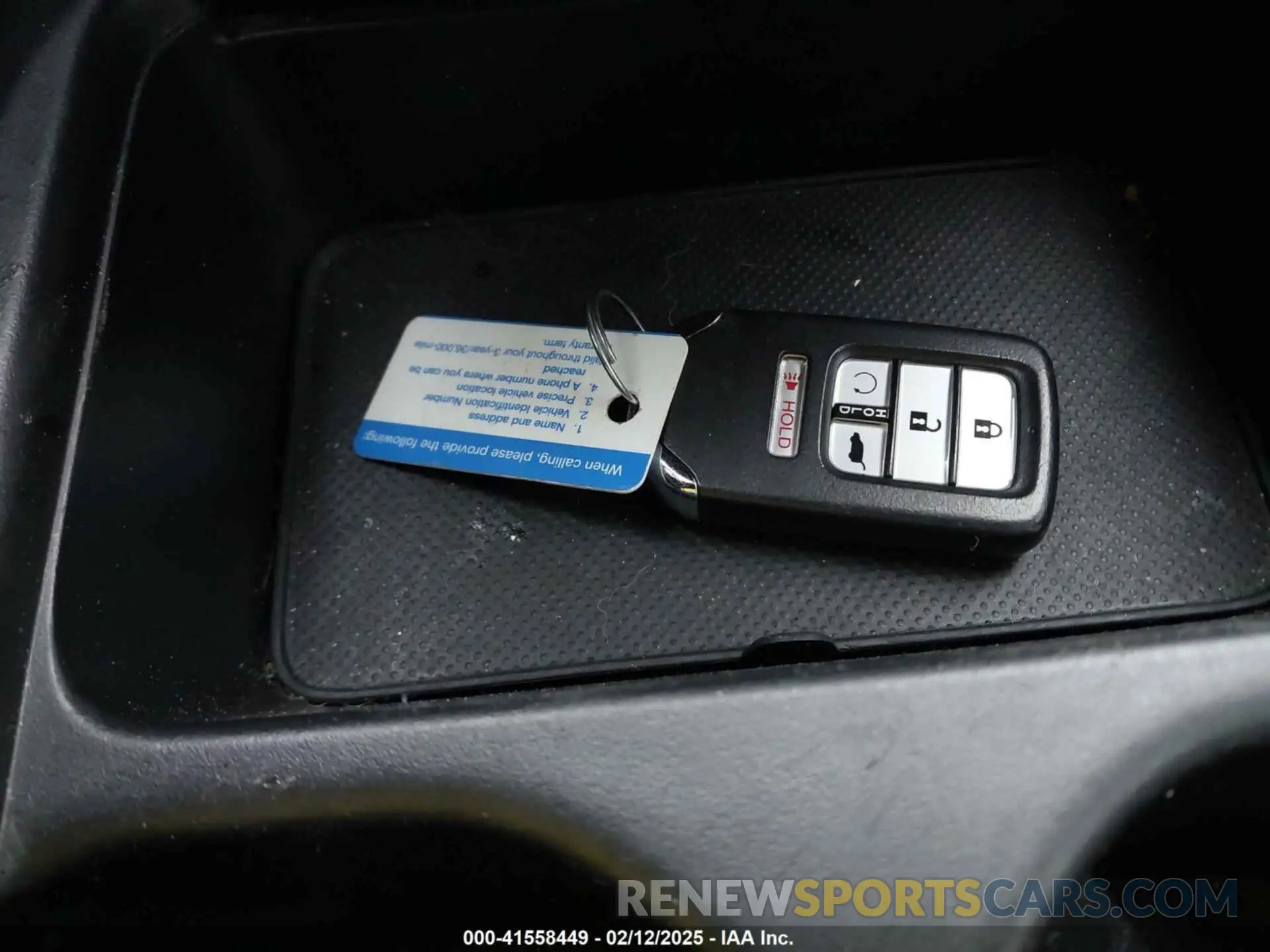 11 Photograph of a damaged car 2HKRW2H86LH699220 HONDA CR-V 2020