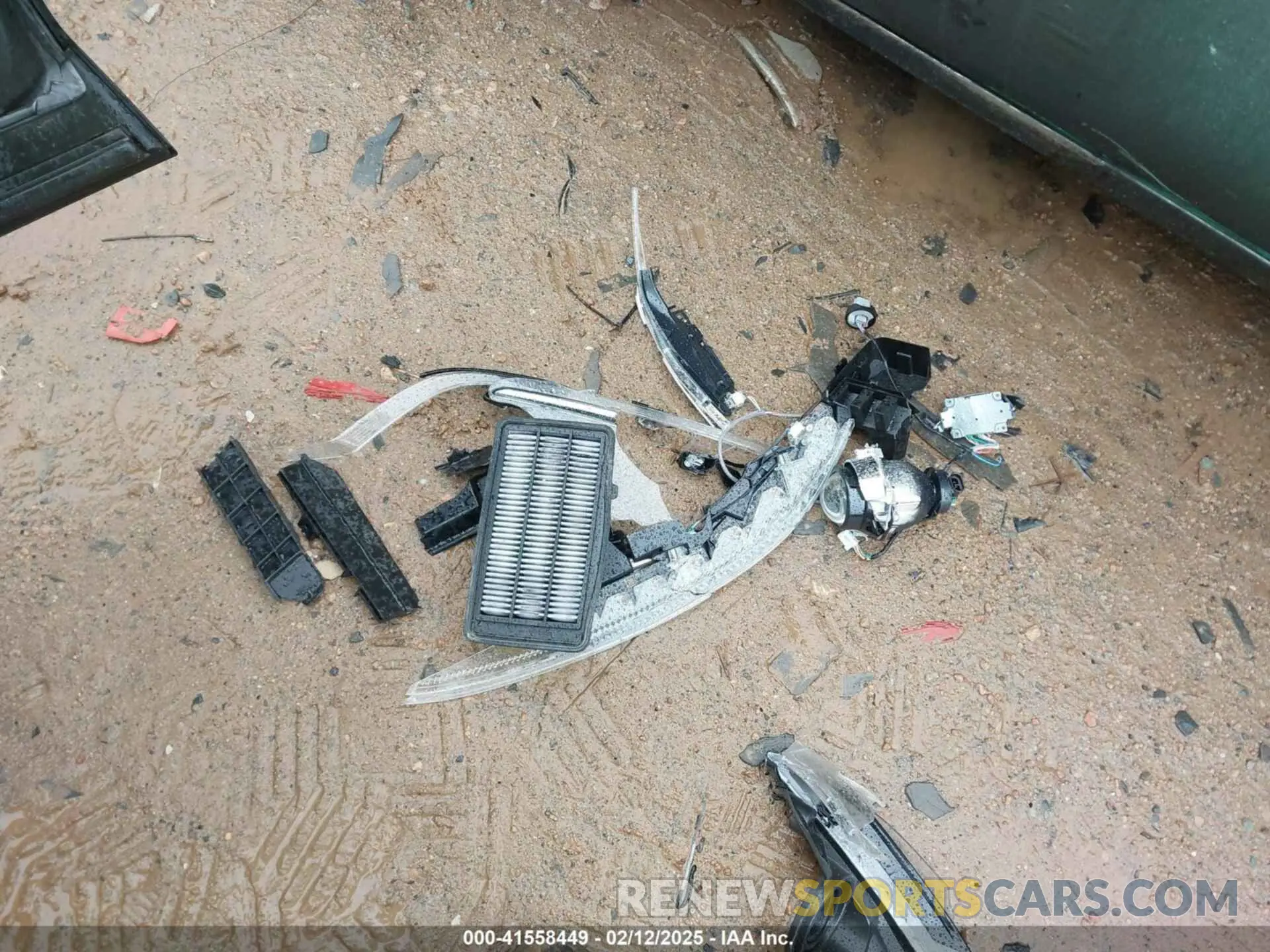 12 Photograph of a damaged car 2HKRW2H86LH699220 HONDA CR-V 2020