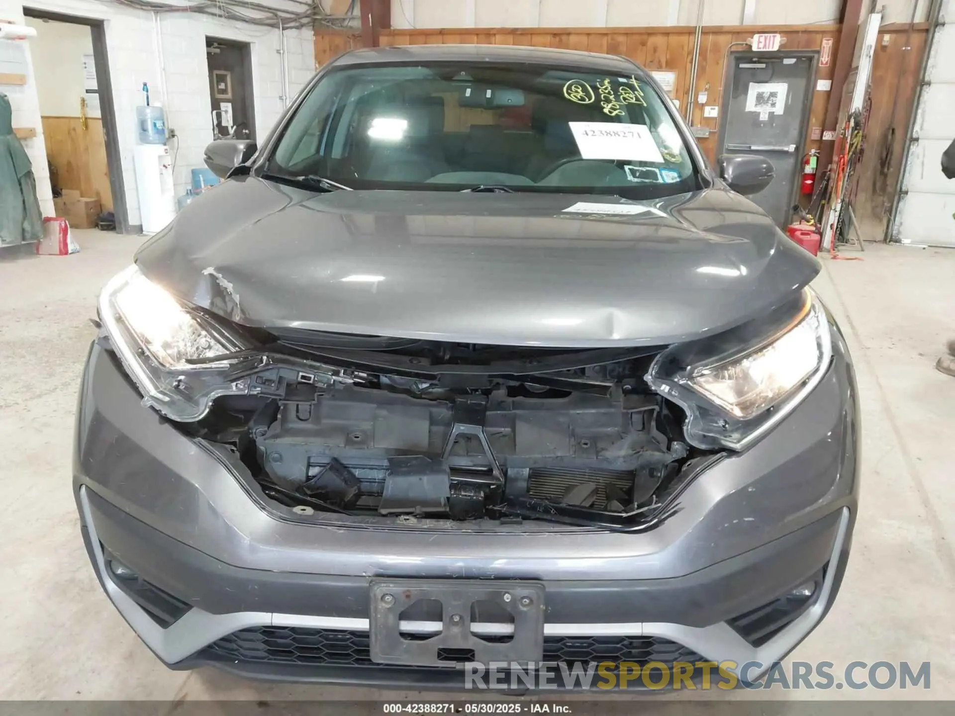 6 Photograph of a damaged car 2HKRW2H8XLH636895 HONDA CR-V 2020
