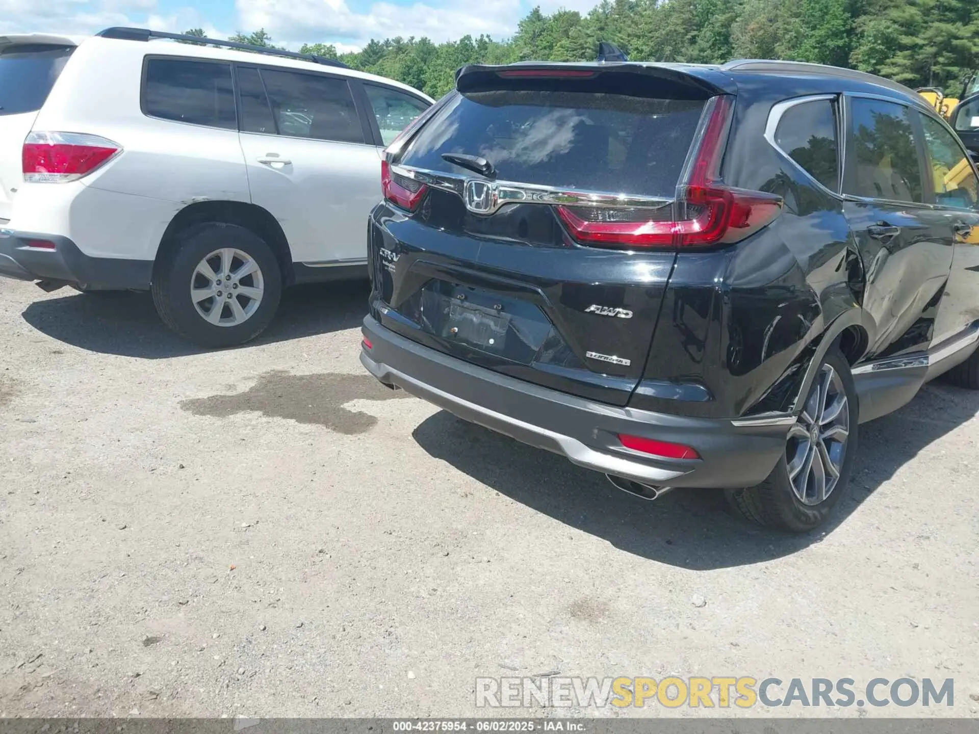 4 Photograph of a damaged car 2HKRW2H96LH620699 HONDA CR-V 2020