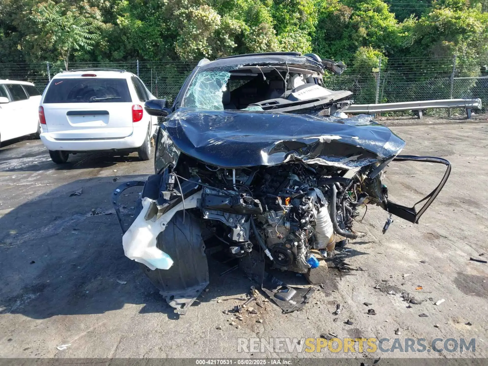 16 Photograph of a damaged car 2HKRW2H97LH675243 HONDA CR-V 2020