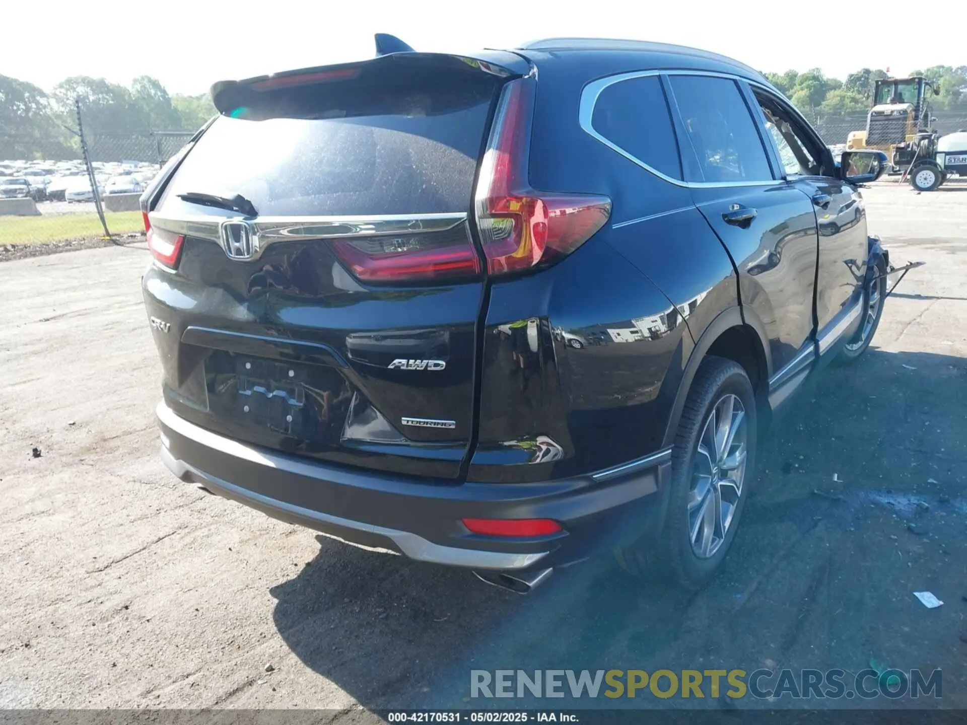 4 Photograph of a damaged car 2HKRW2H97LH675243 HONDA CR-V 2020