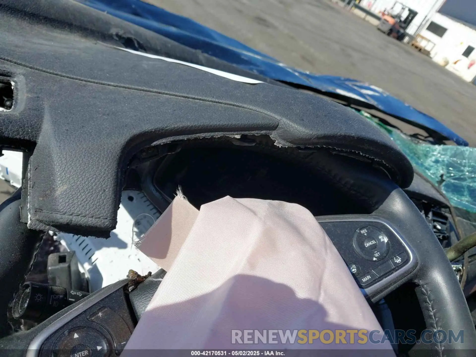 7 Photograph of a damaged car 2HKRW2H97LH675243 HONDA CR-V 2020