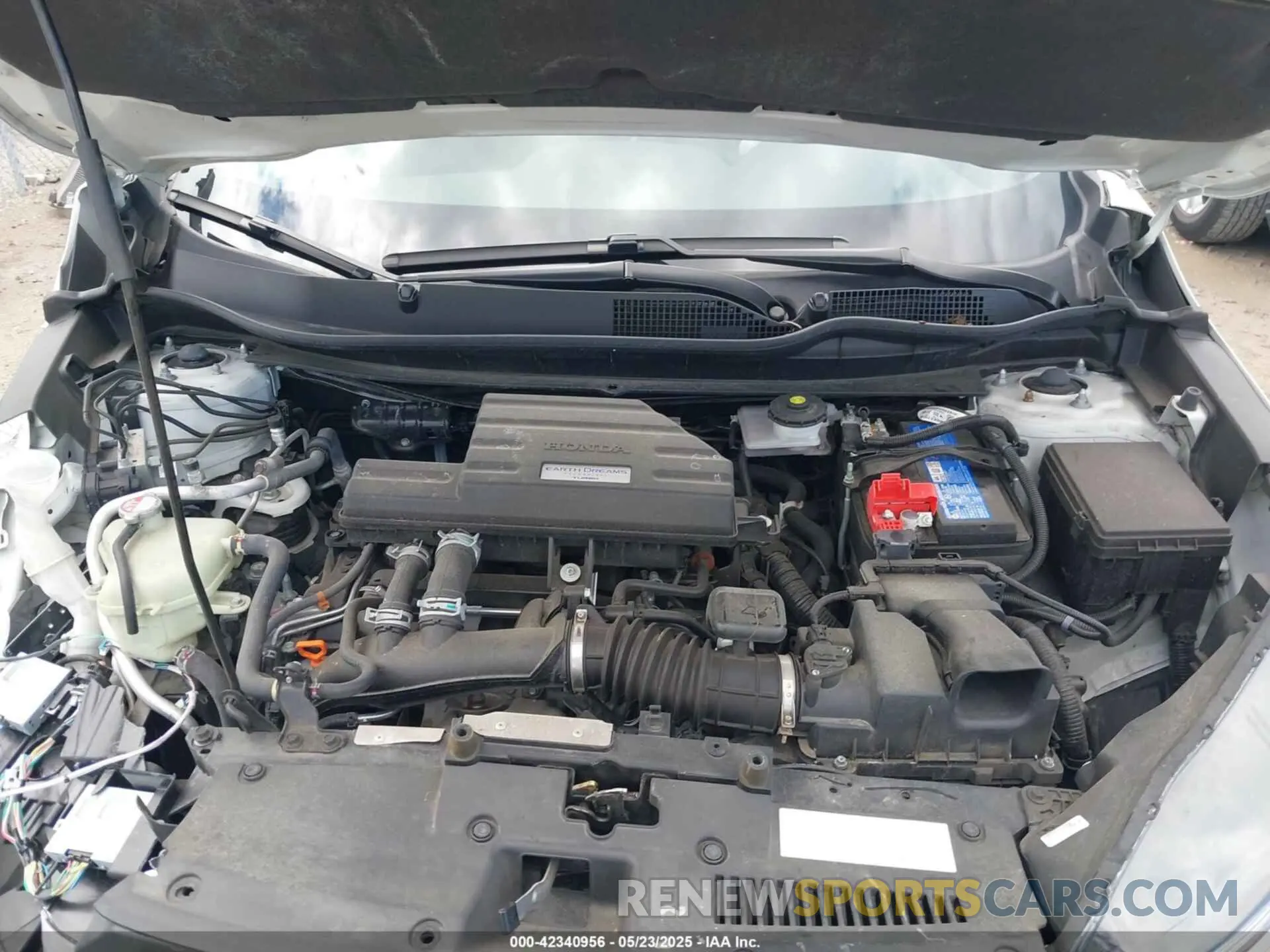 10 Photograph of a damaged car 2HKRW2H97LH676151 HONDA CR-V 2020