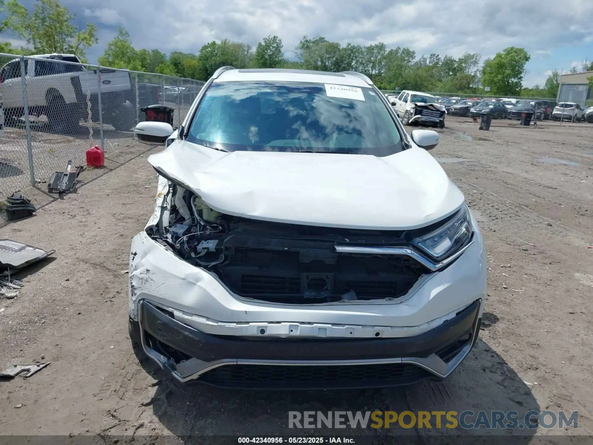 12 Photograph of a damaged car 2HKRW2H97LH676151 HONDA CR-V 2020
