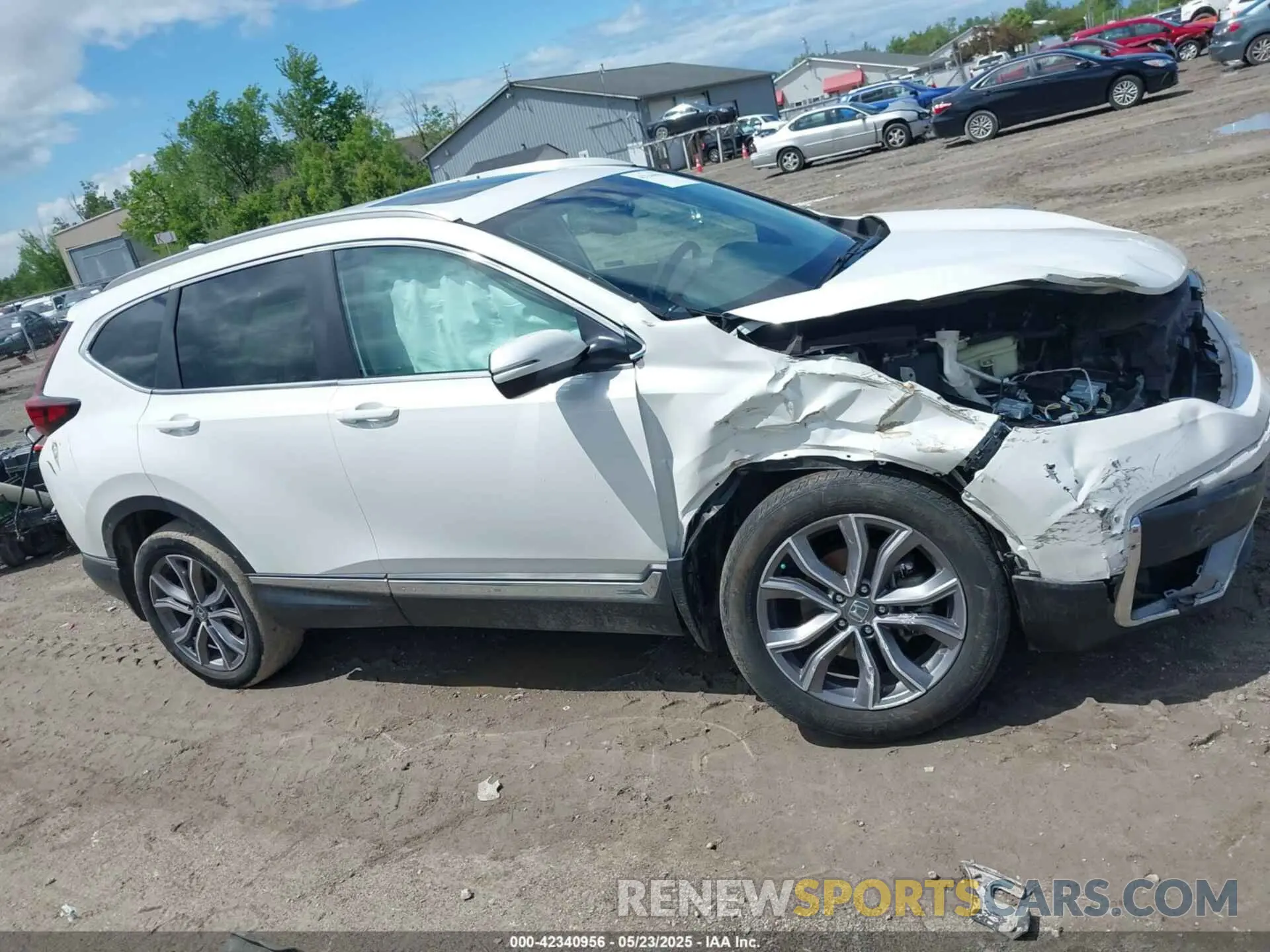 13 Photograph of a damaged car 2HKRW2H97LH676151 HONDA CR-V 2020