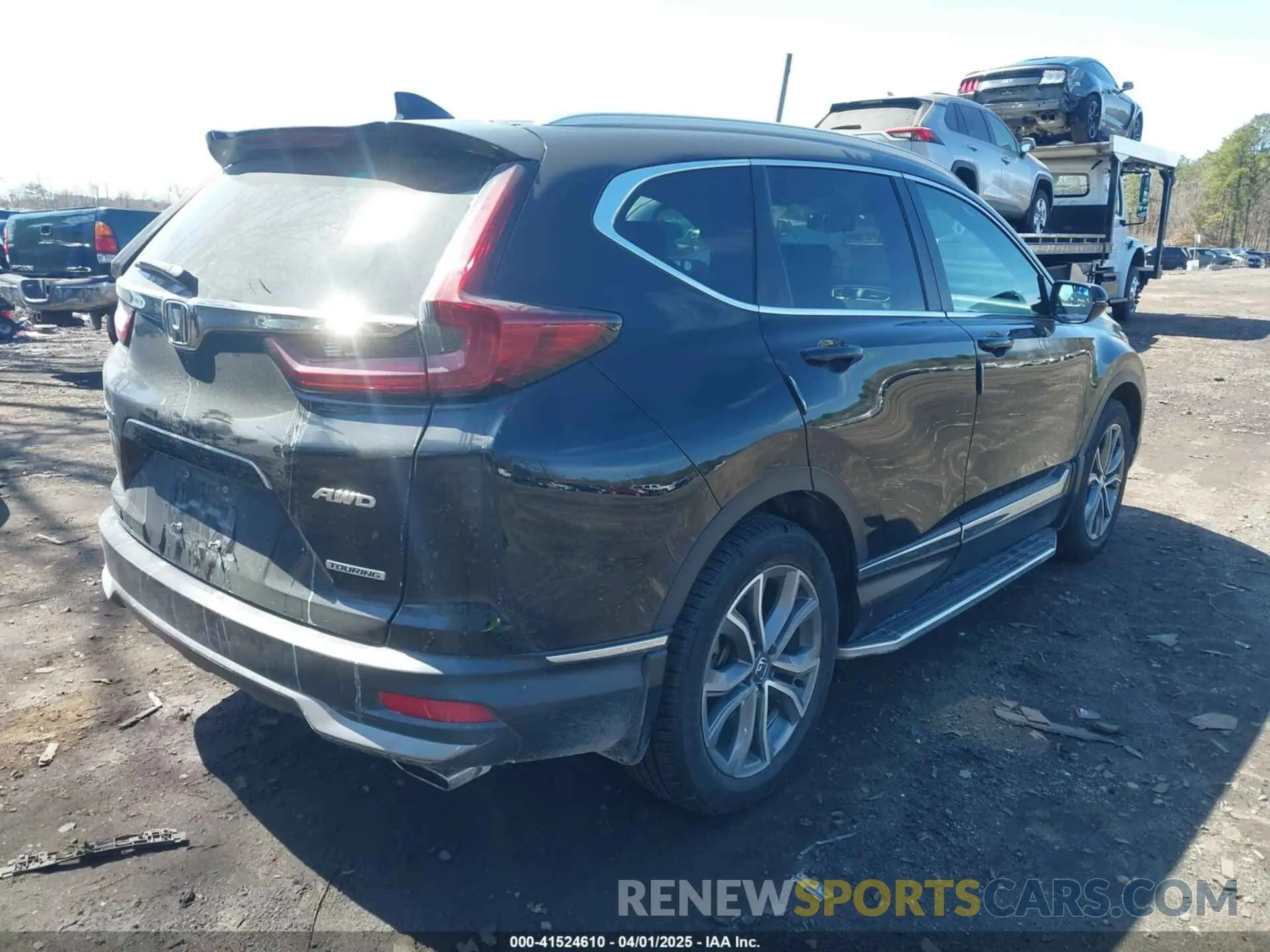 4 Photograph of a damaged car 2HKRW2H98LH660573 HONDA CR-V 2020