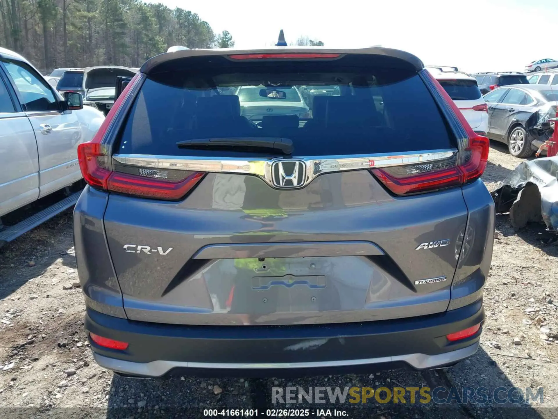 15 Photograph of a damaged car 2HKRW2H98LH688695 HONDA CR-V 2020