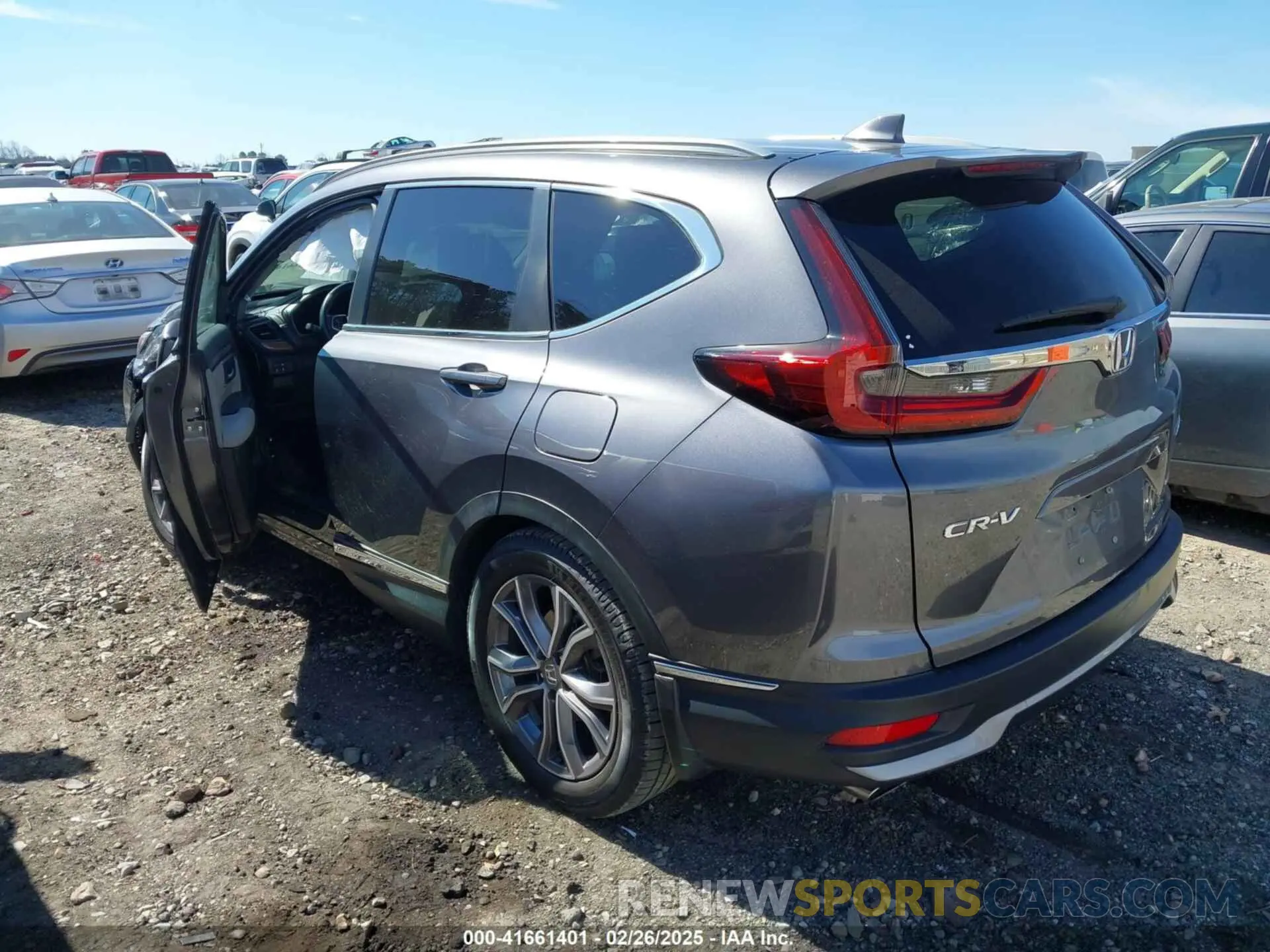 3 Photograph of a damaged car 2HKRW2H98LH688695 HONDA CR-V 2020