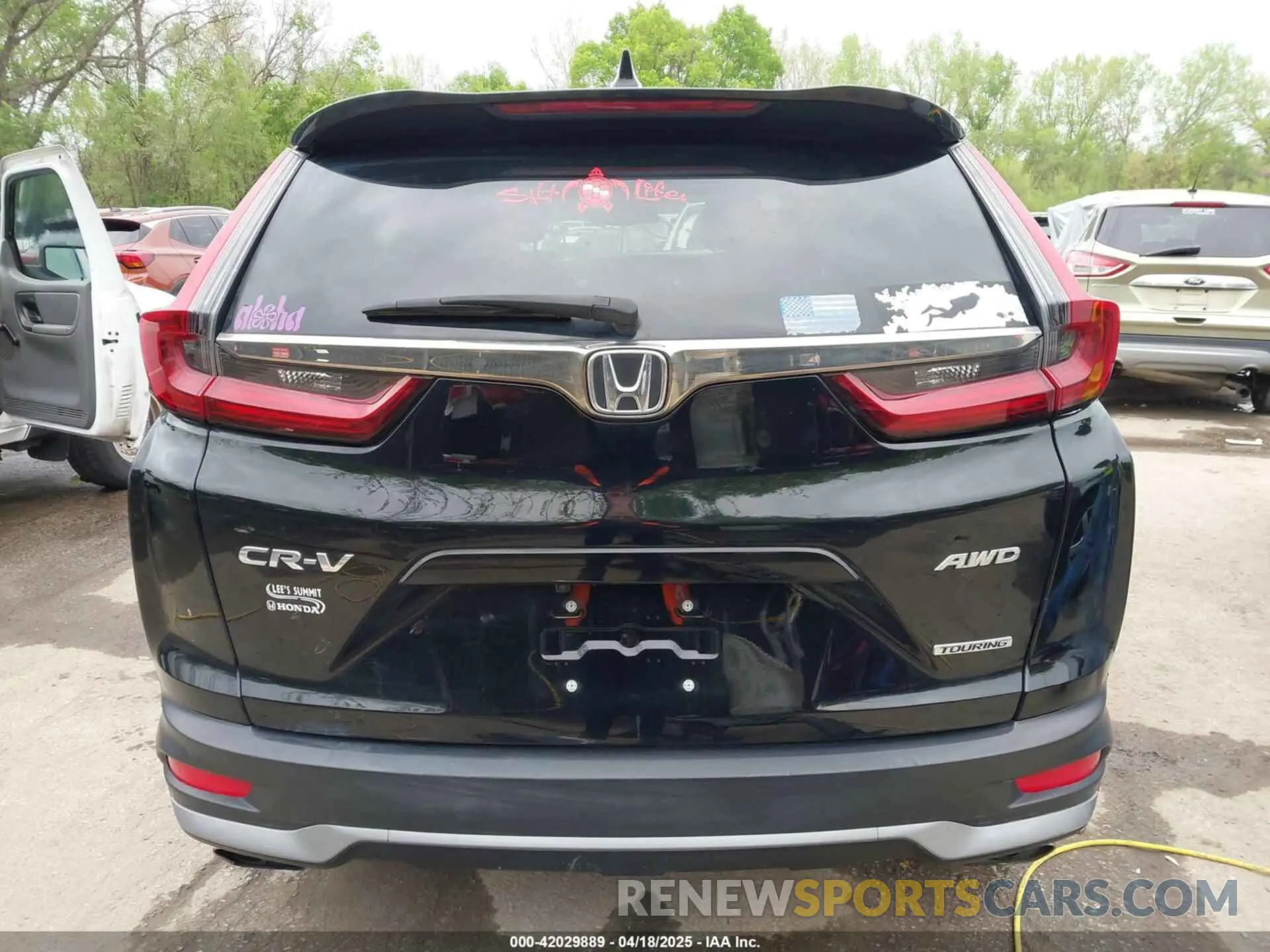 16 Photograph of a damaged car 2HKRW2H99LH650456 HONDA CR-V 2020