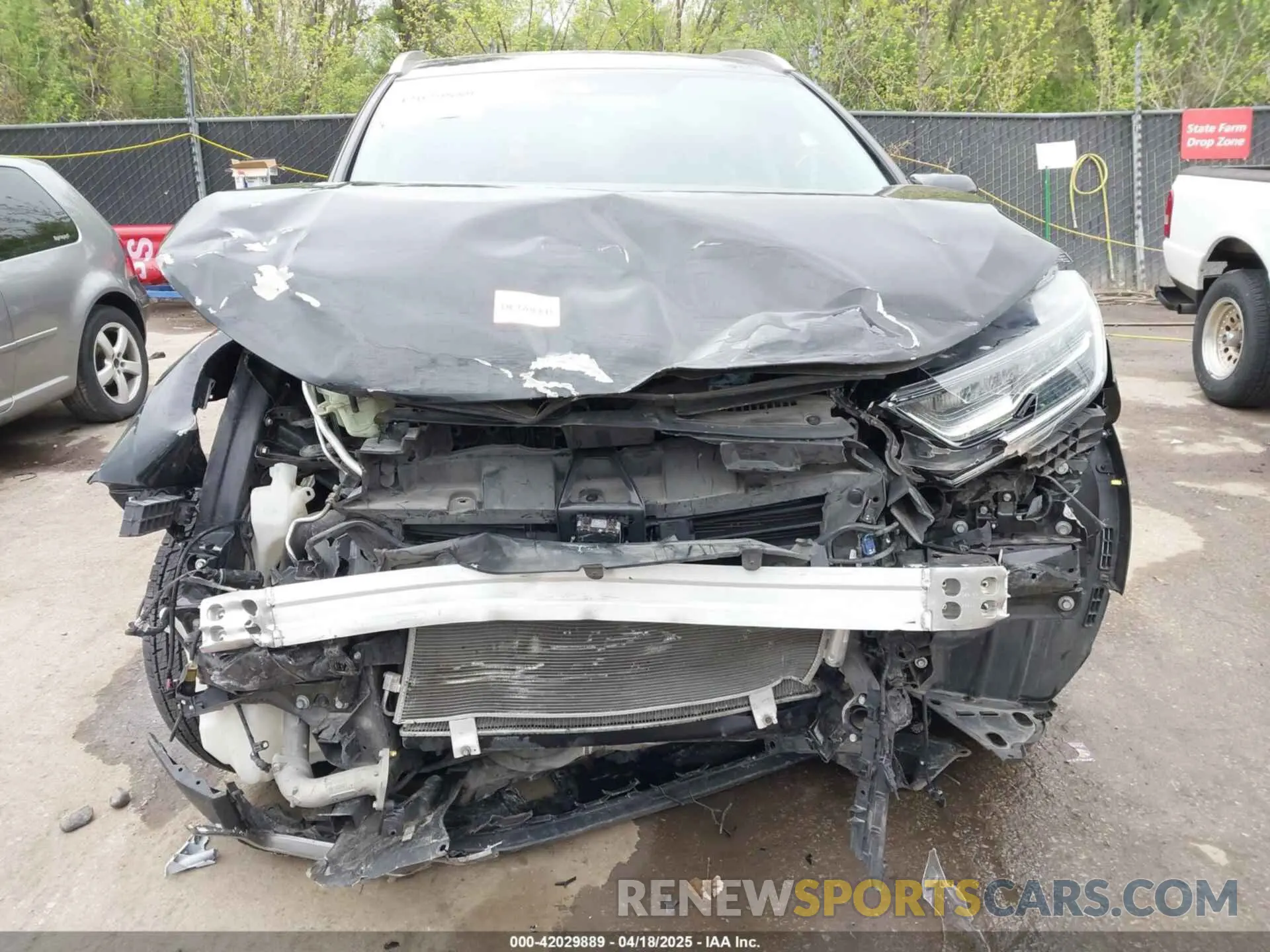 6 Photograph of a damaged car 2HKRW2H99LH650456 HONDA CR-V 2020