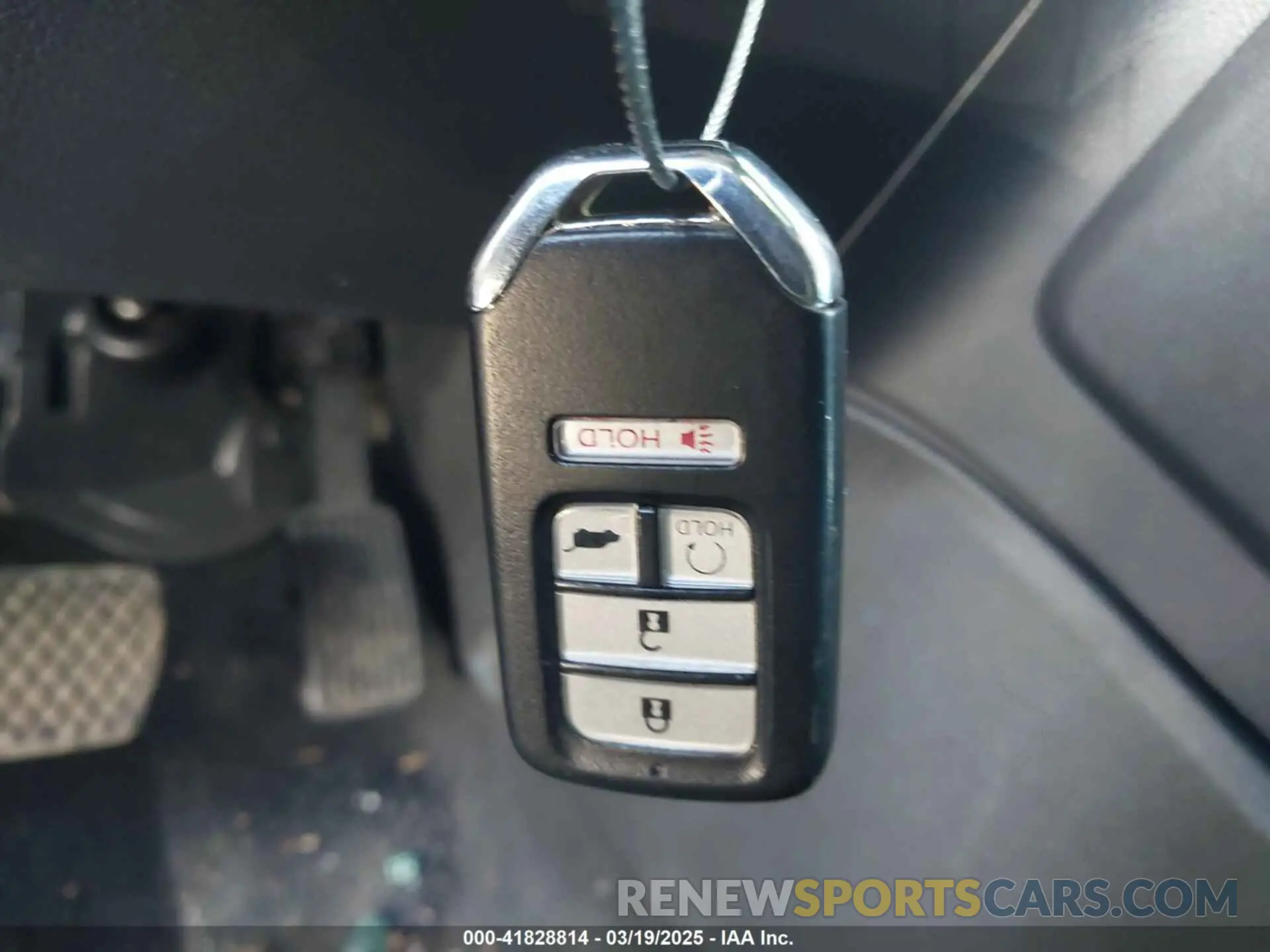 11 Photograph of a damaged car 2HKRW2H99LH659058 HONDA CR-V 2020