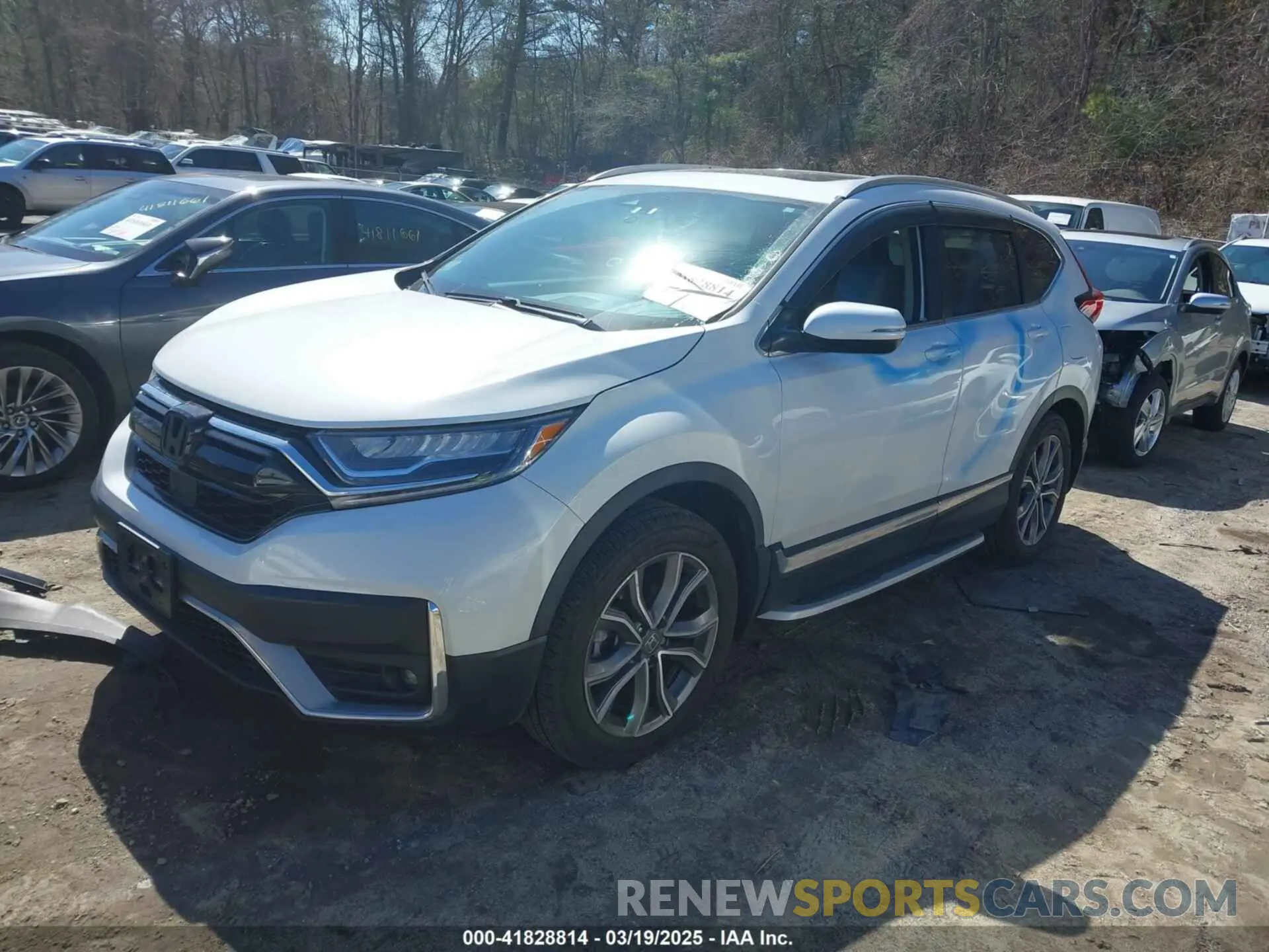 2 Photograph of a damaged car 2HKRW2H99LH659058 HONDA CR-V 2020