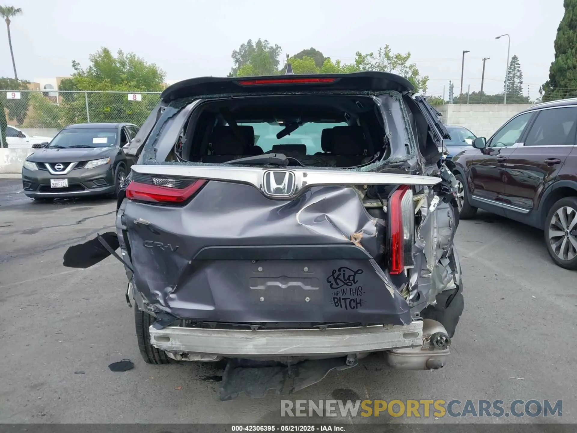 6 Photograph of a damaged car 5J6RW1H20LA001899 HONDA CR-V 2020