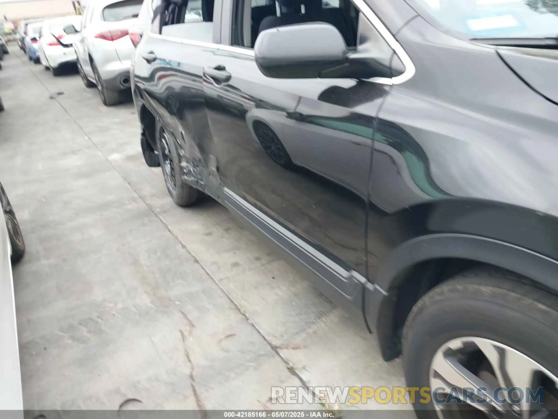 13 Photograph of a damaged car 5J6RW1H24LA015661 HONDA CR-V 2020