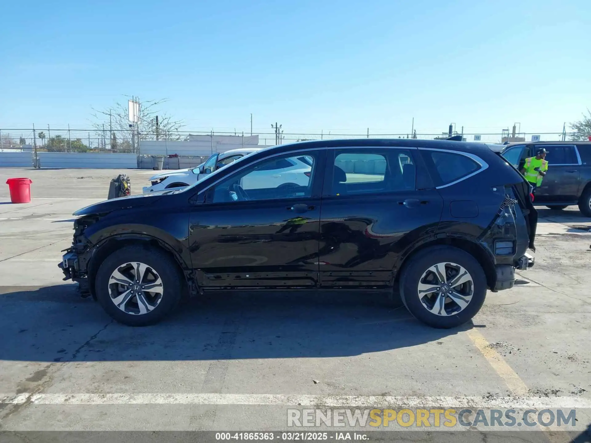 15 Photograph of a damaged car 5J6RW1H28LA005814 HONDA CR-V 2020