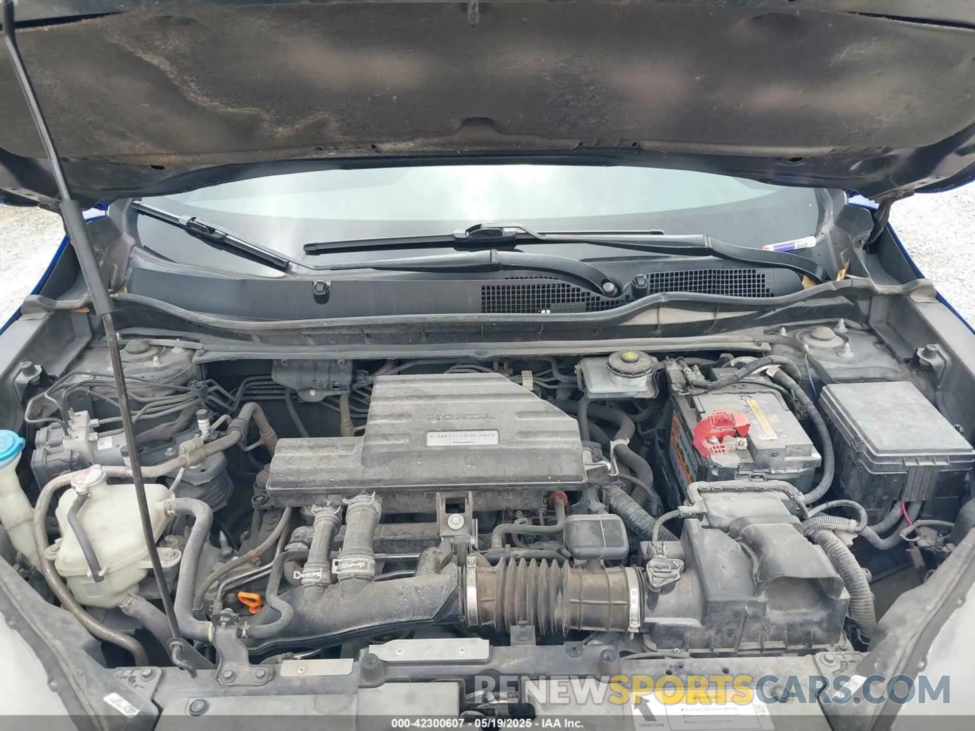 10 Photograph of a damaged car 5J6RW1H28LL007227 HONDA CR-V 2020