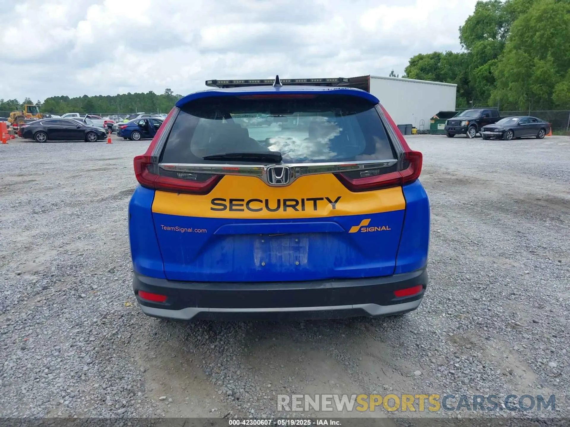 16 Photograph of a damaged car 5J6RW1H28LL007227 HONDA CR-V 2020