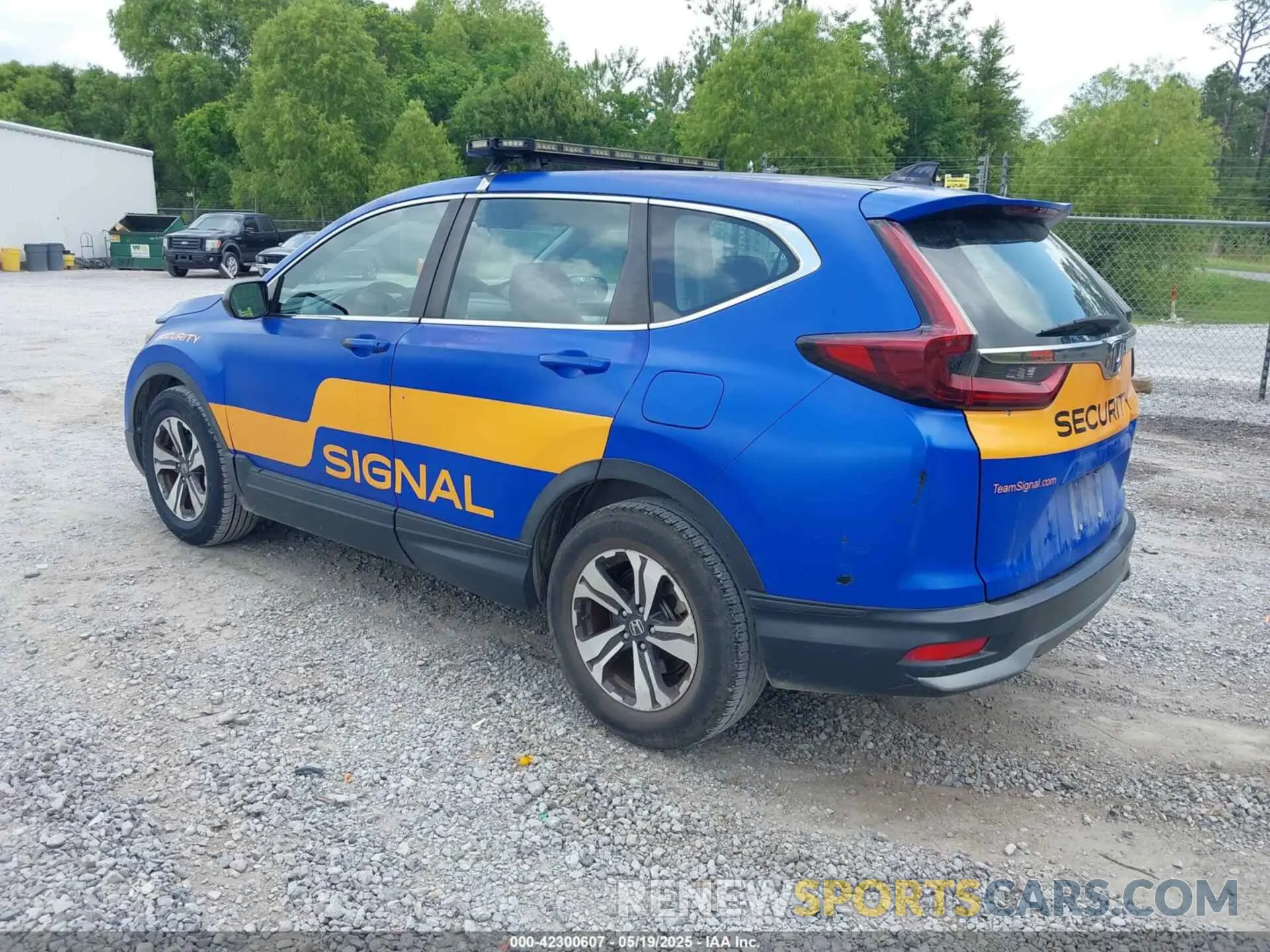 3 Photograph of a damaged car 5J6RW1H28LL007227 HONDA CR-V 2020