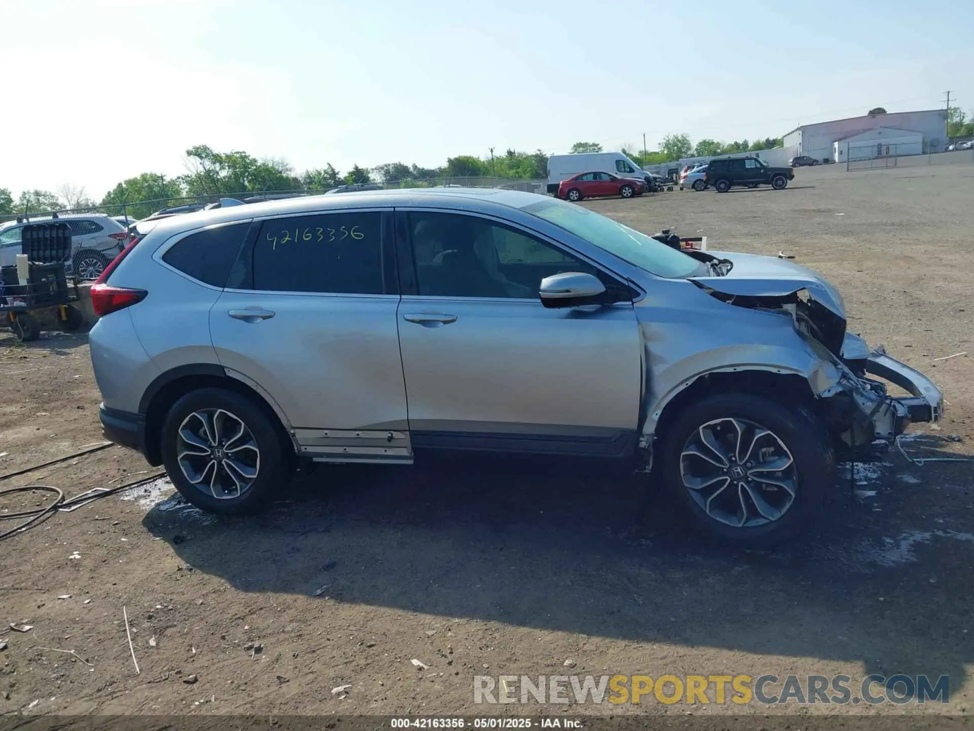 13 Photograph of a damaged car 5J6RW1H56LA019107 HONDA CR-V 2020