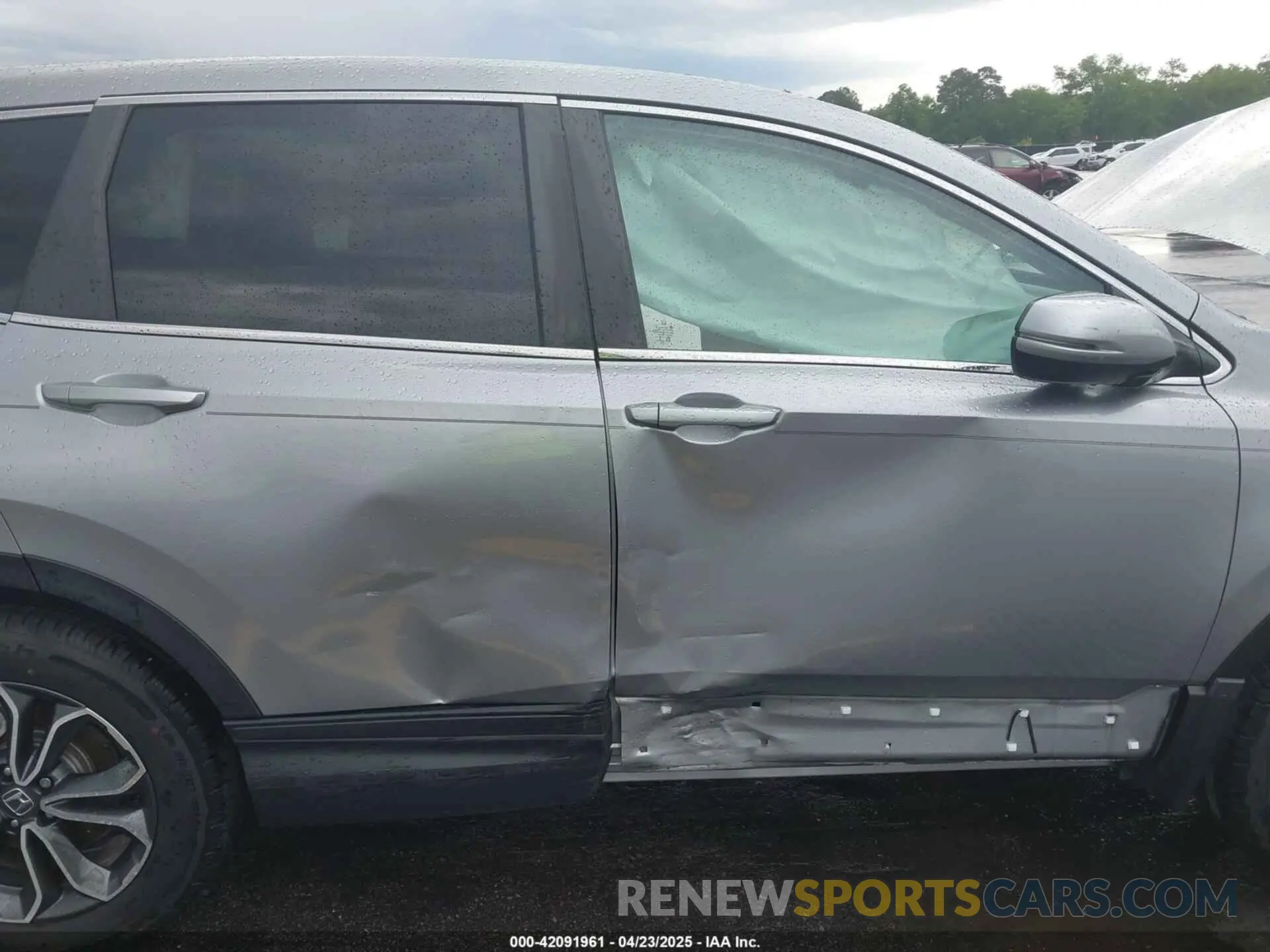6 Photograph of a damaged car 5J6RW1H58LL000708 HONDA CR-V 2020