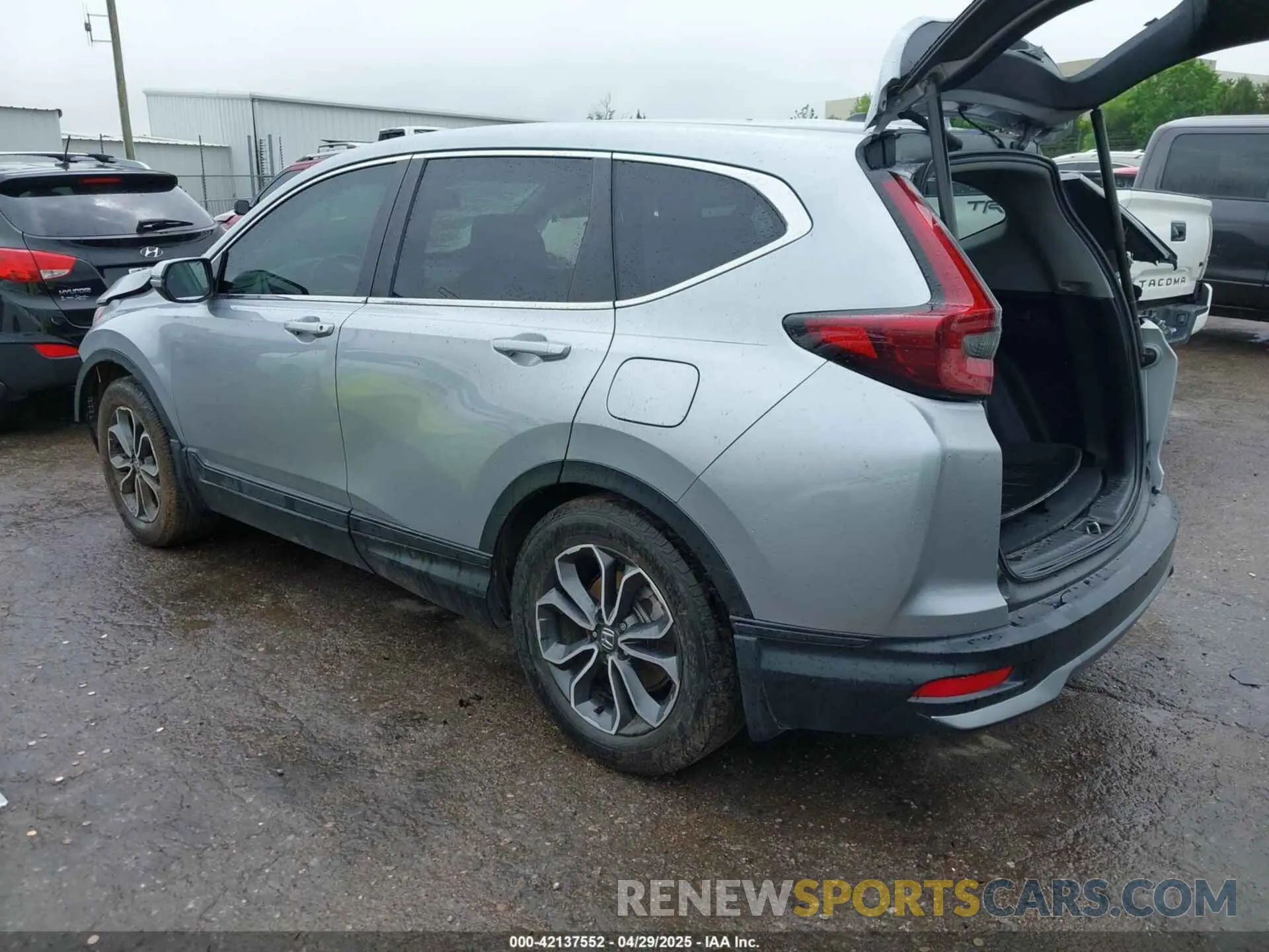 3 Photograph of a damaged car 5J6RW1H83LL012548 HONDA CR-V 2020