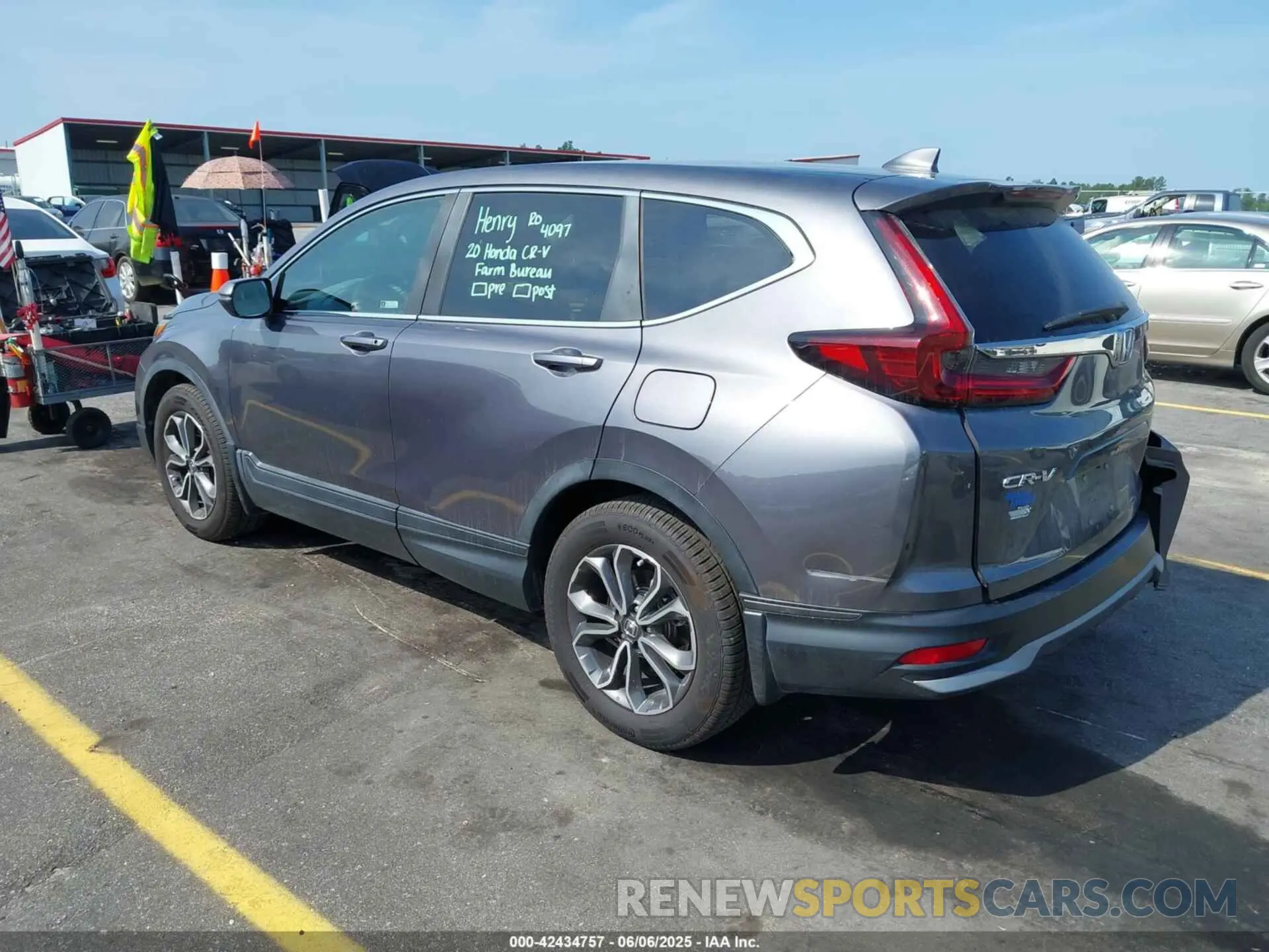 3 Photograph of a damaged car 5J6RW1H86LL014908 HONDA CR-V 2020