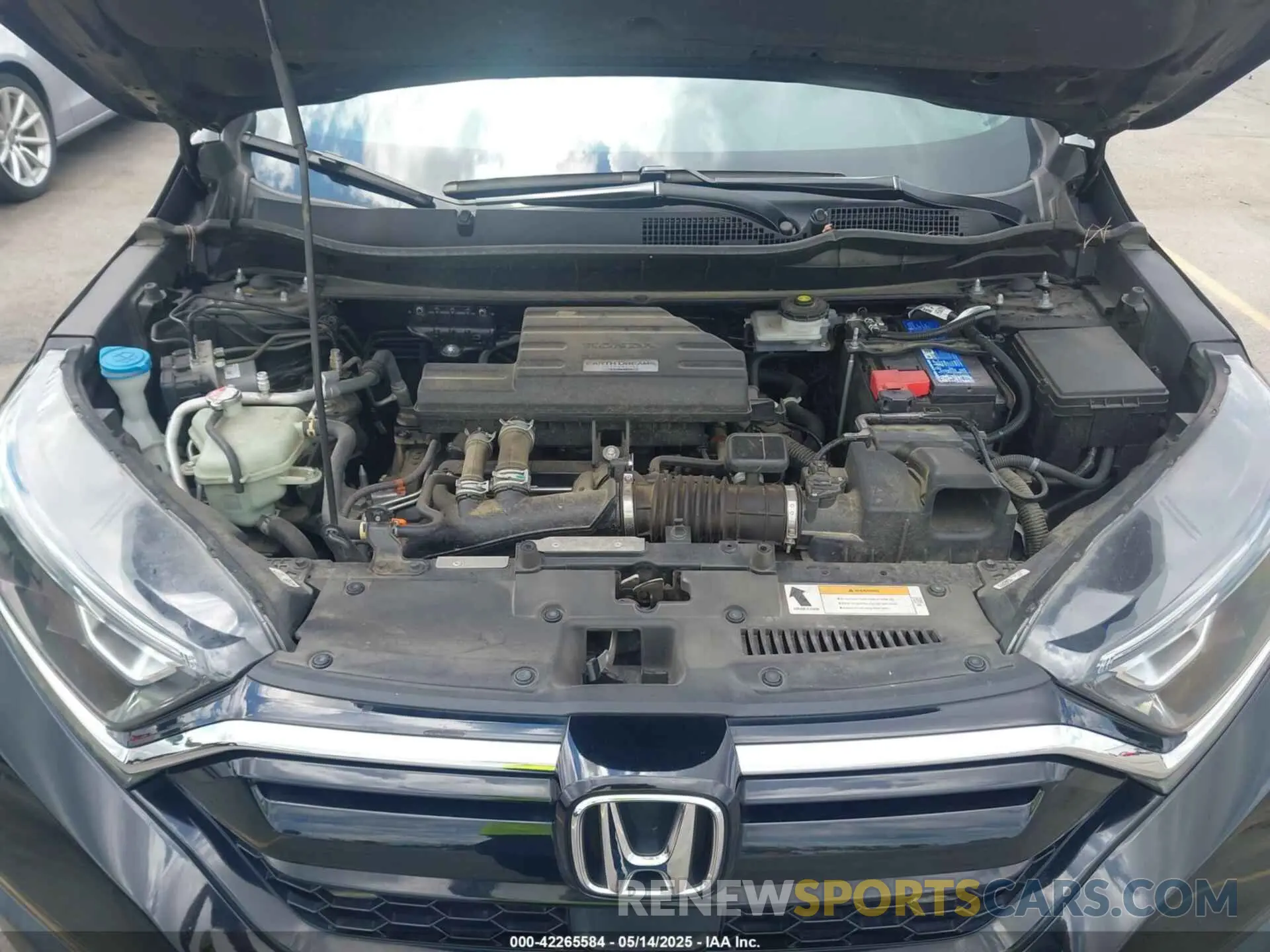 10 Photograph of a damaged car 5J6RW1H87LA014928 HONDA CR-V 2020