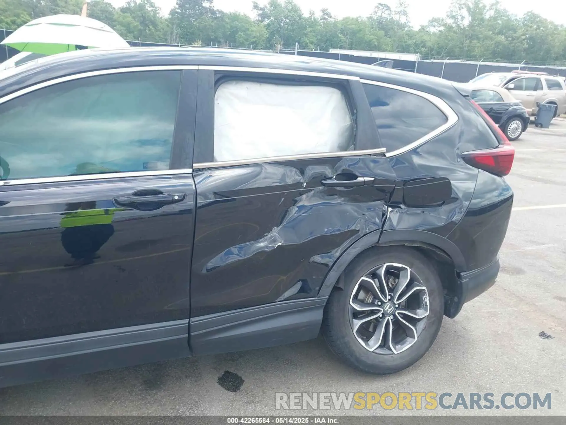 6 Photograph of a damaged car 5J6RW1H87LA014928 HONDA CR-V 2020