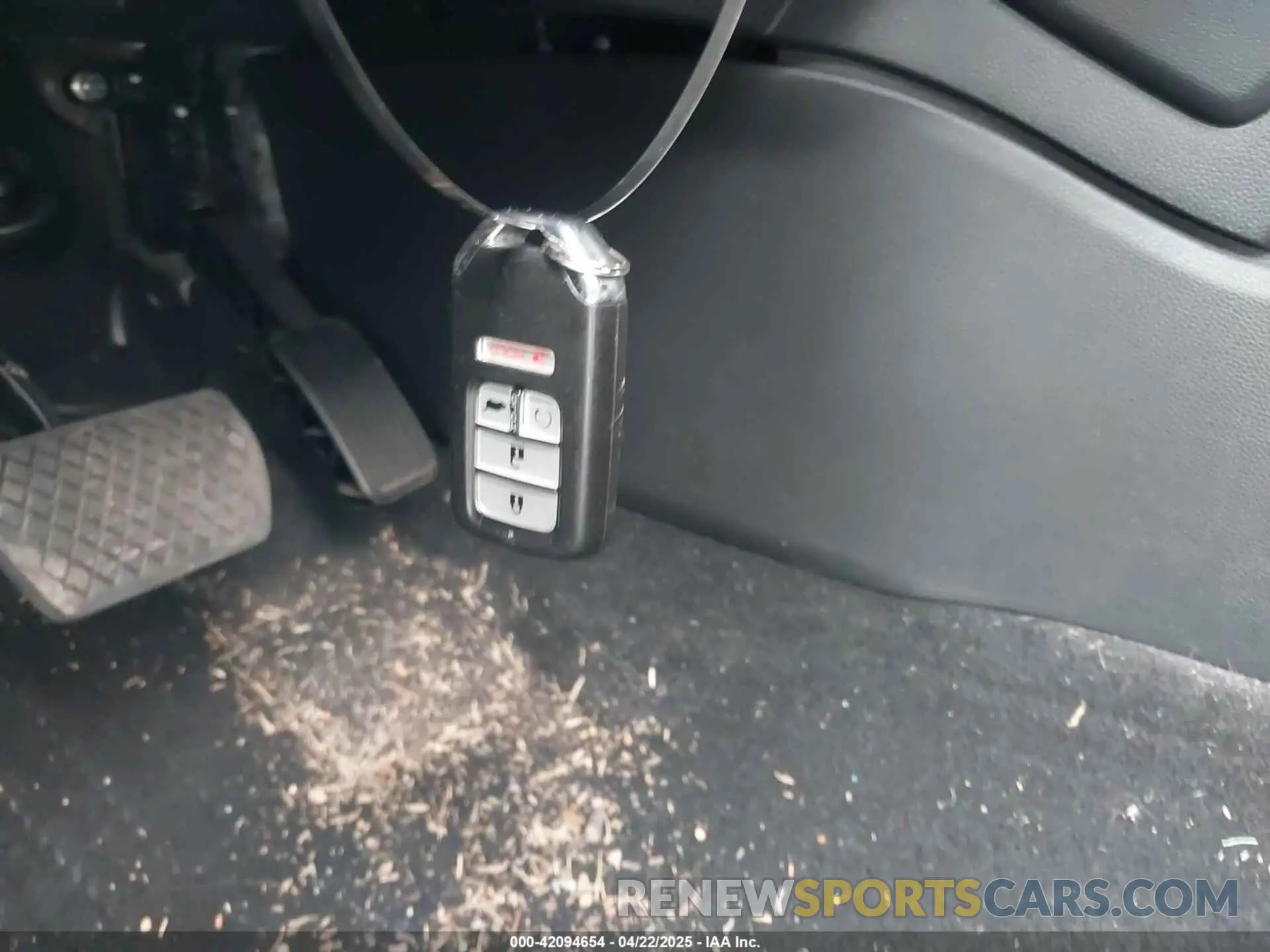 11 Photograph of a damaged car 5J6RW1H87LL002878 HONDA CR-V 2020