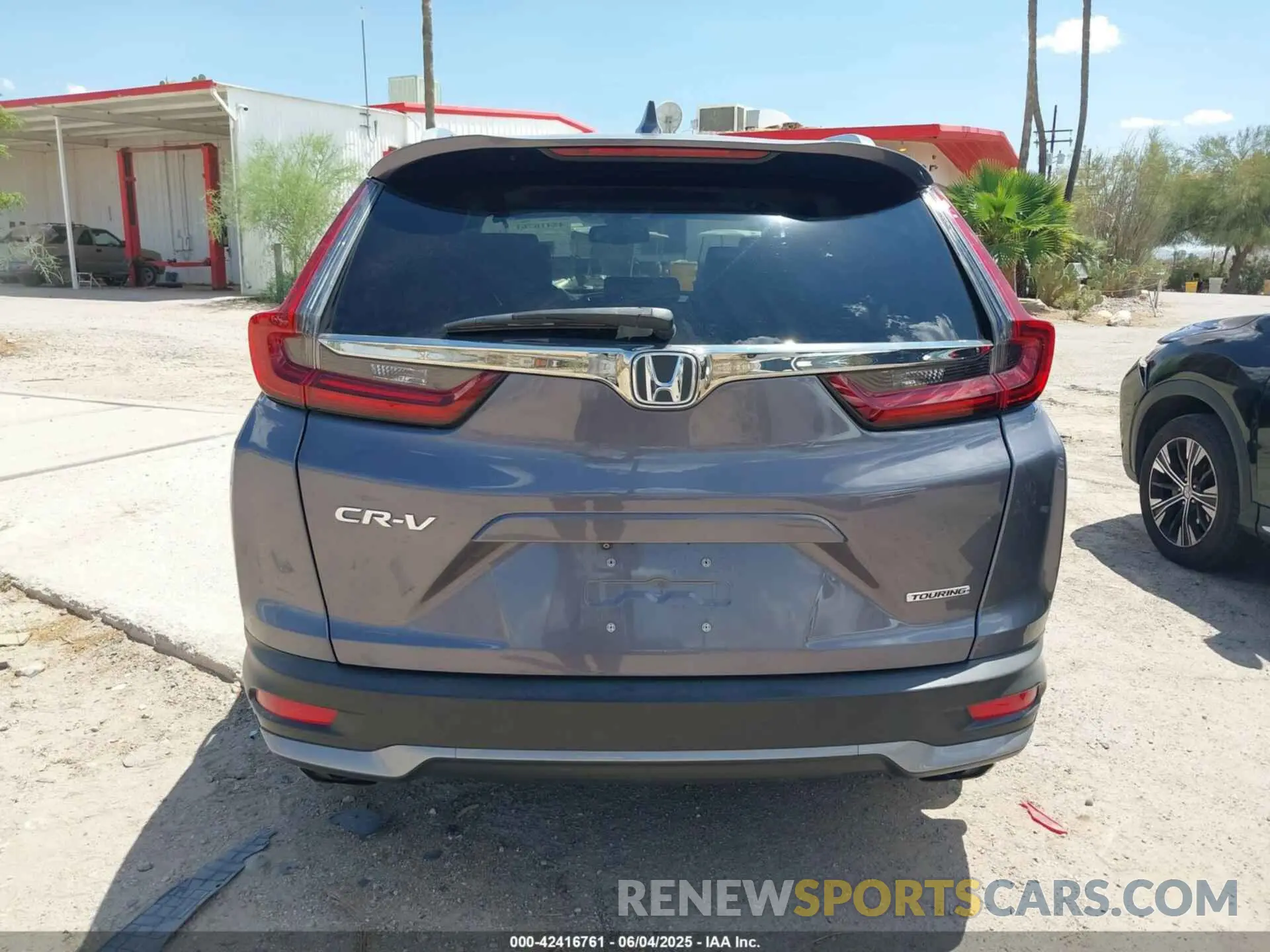 16 Photograph of a damaged car 5J6RW1H95LL011782 HONDA CR-V 2020