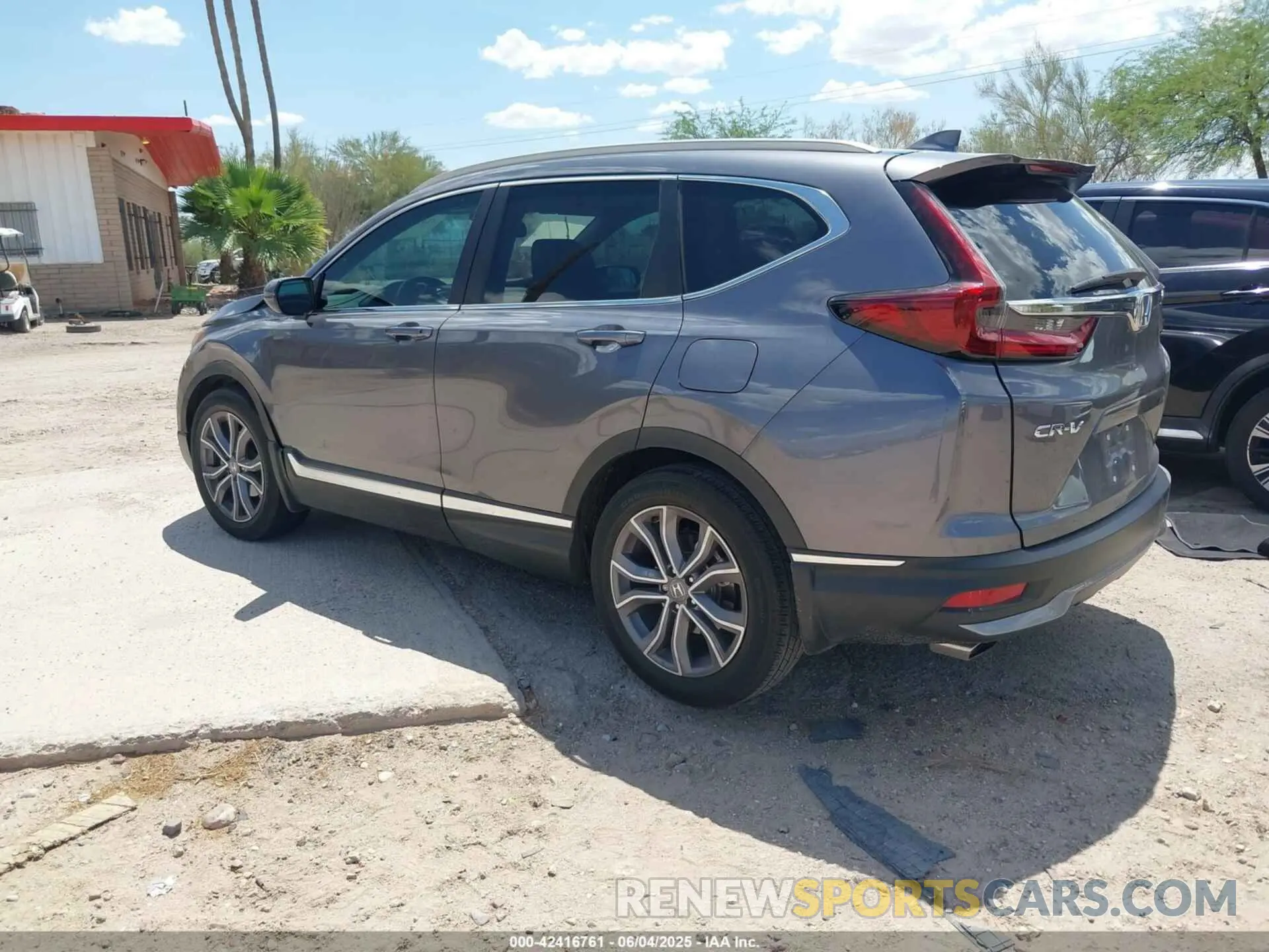 3 Photograph of a damaged car 5J6RW1H95LL011782 HONDA CR-V 2020