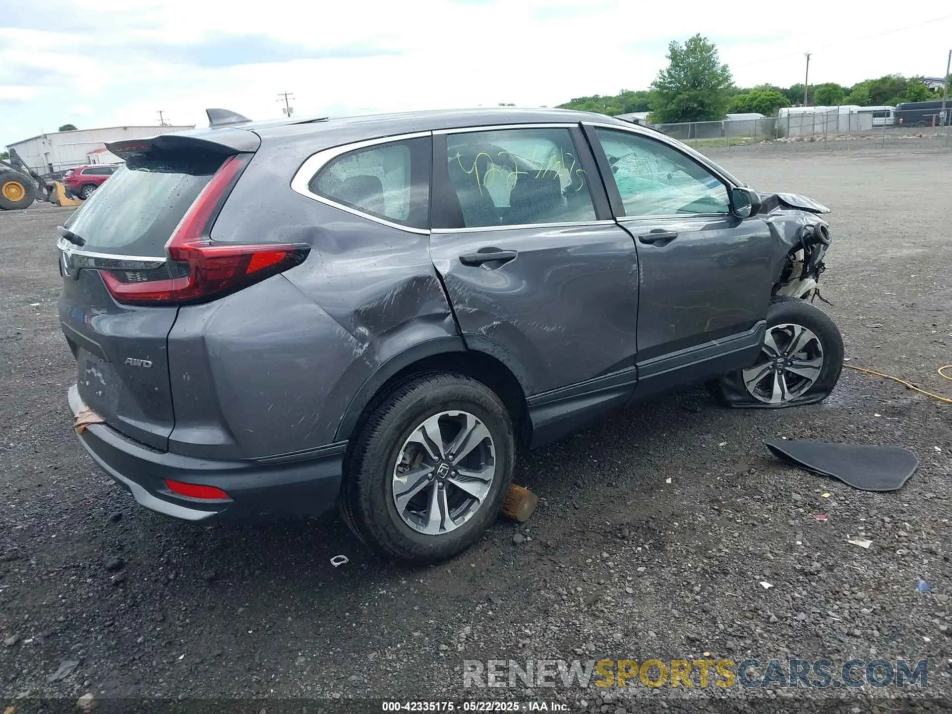4 Photograph of a damaged car 5J6RW2H20LL014937 HONDA CR-V 2020
