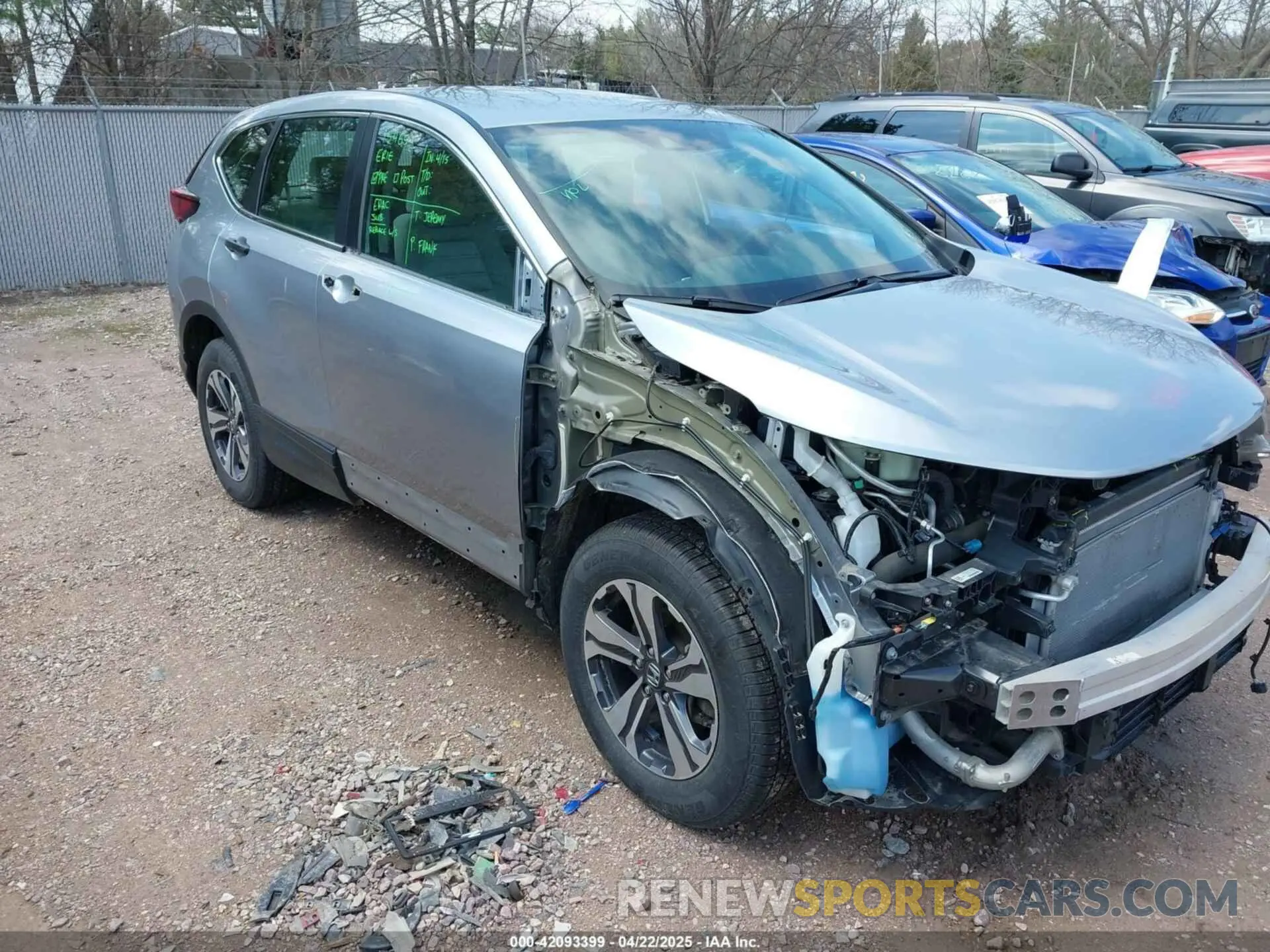 1 Photograph of a damaged car 5J6RW2H23LL020666 HONDA CR-V 2020