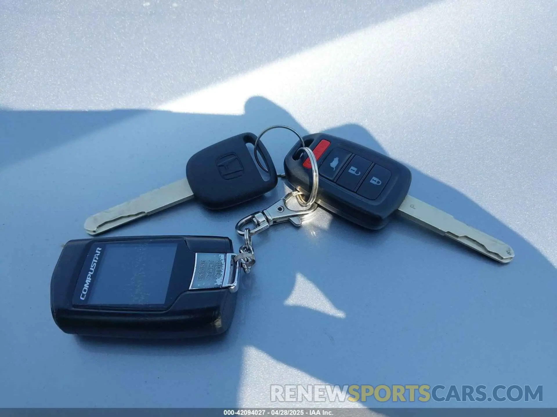 11 Photograph of a damaged car 5J6RW2H24LA014970 HONDA CR-V 2020