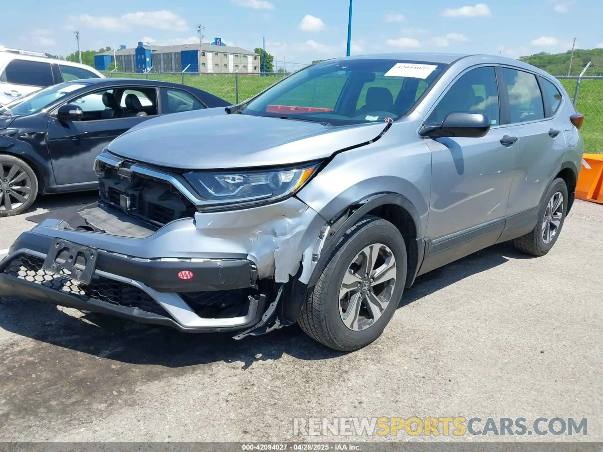 2 Photograph of a damaged car 5J6RW2H24LA014970 HONDA CR-V 2020