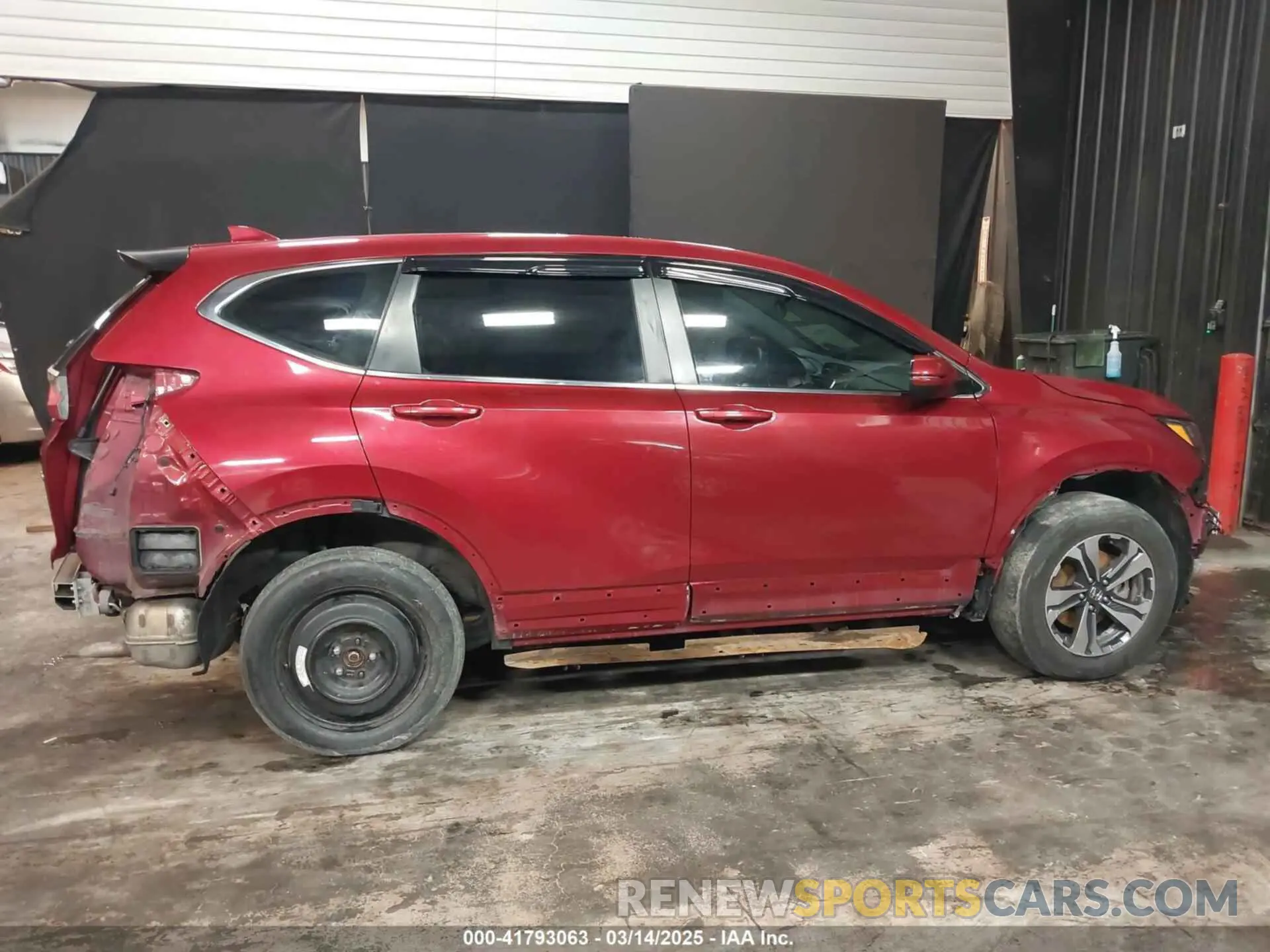 14 Photograph of a damaged car 5J6RW2H25LA012094 HONDA CR-V 2020