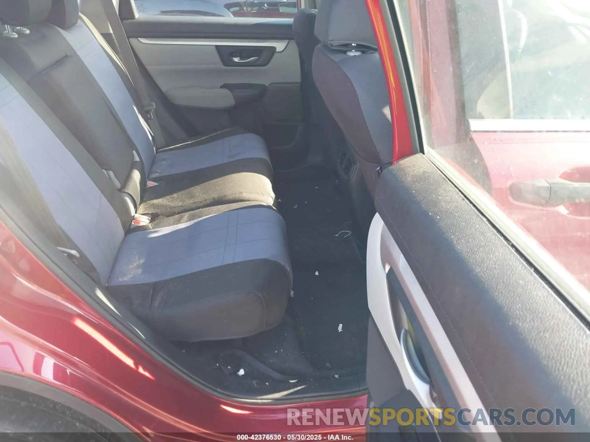 8 Photograph of a damaged car 5J6RW2H29LL014015 HONDA CR-V 2020